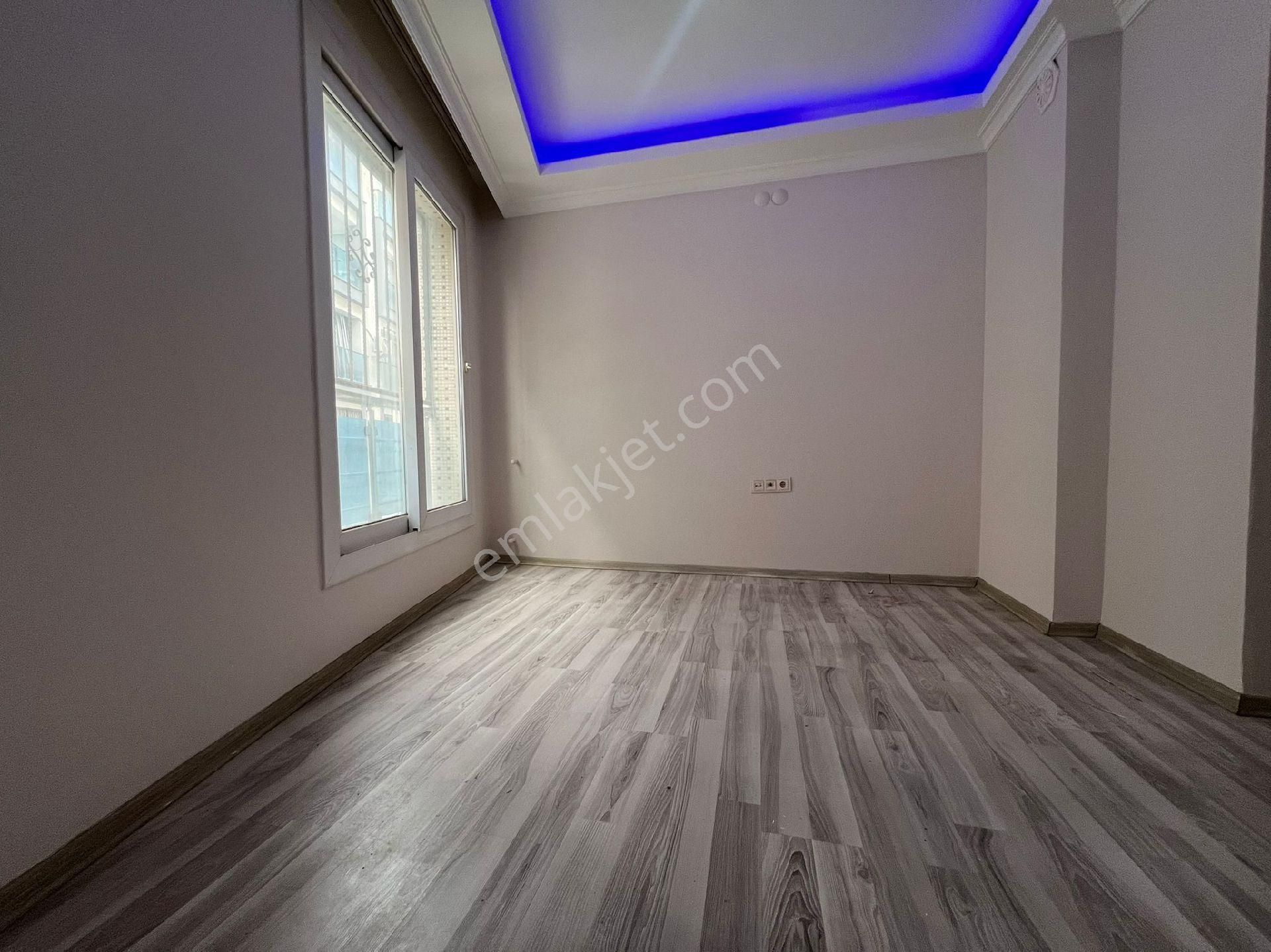 Gülyaka Osman Kibar Yakını 2+1 Arakat Çift Cephe - Görsel 23