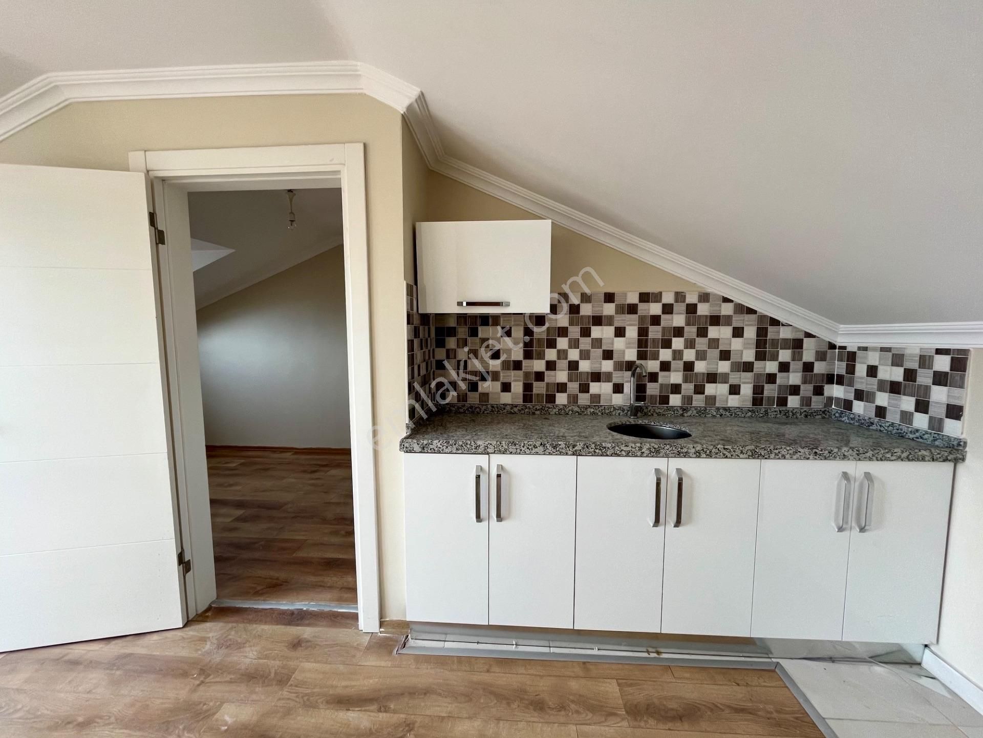 Adil Mahallesi Satılık 4+1 Üst Dubleks Boş - Görsel 20