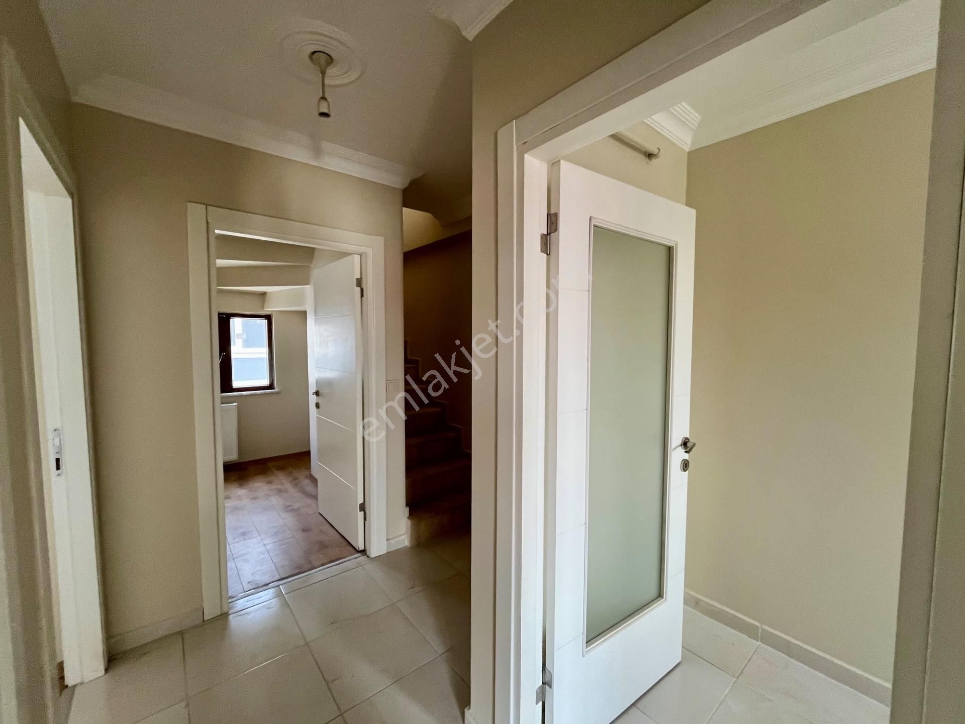 Adil Mahallesi Satılık 4+1 Üst Dubleks Boş - Görsel 7