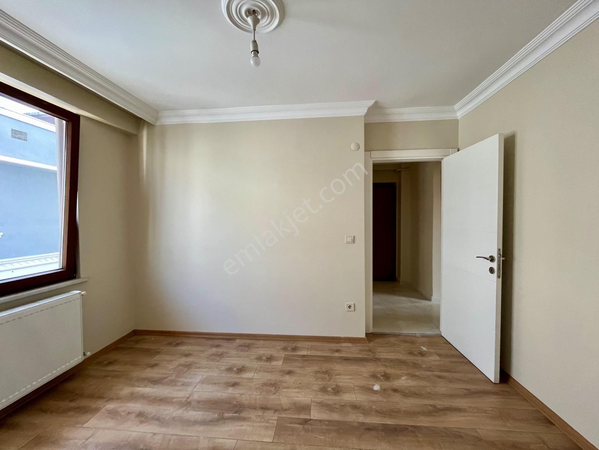 Adil Mahallesi Satılık 4+1 Üst Dubleks Boş - Görsel 15