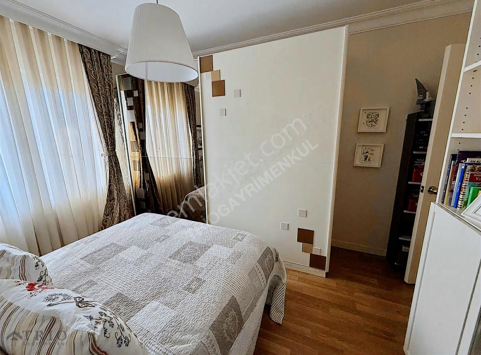 Bahçeşehir Eston 3.mahalle Kısa Kat Satılık Tadilatlı 3+1 Daire - Görsel 5