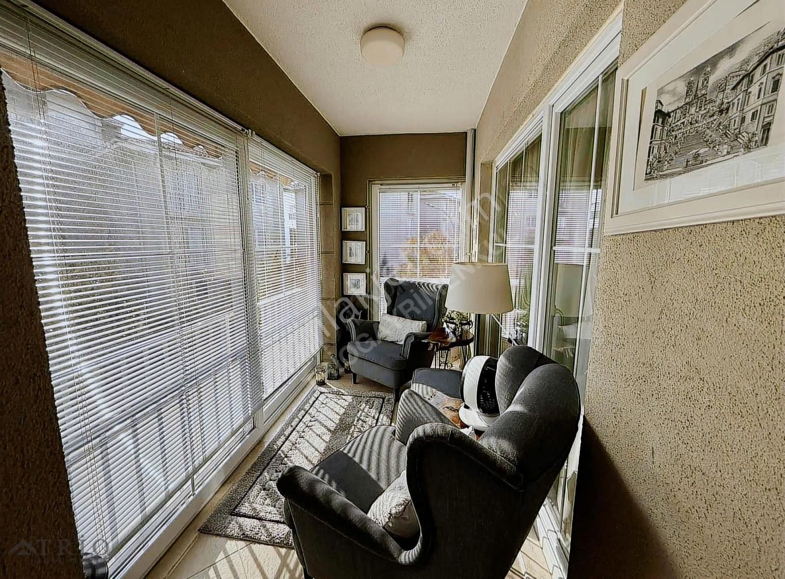 Bahçeşehir Eston 3.mahalle Kısa Kat Satılık Tadilatlı 3+1 Daire - Görsel 29