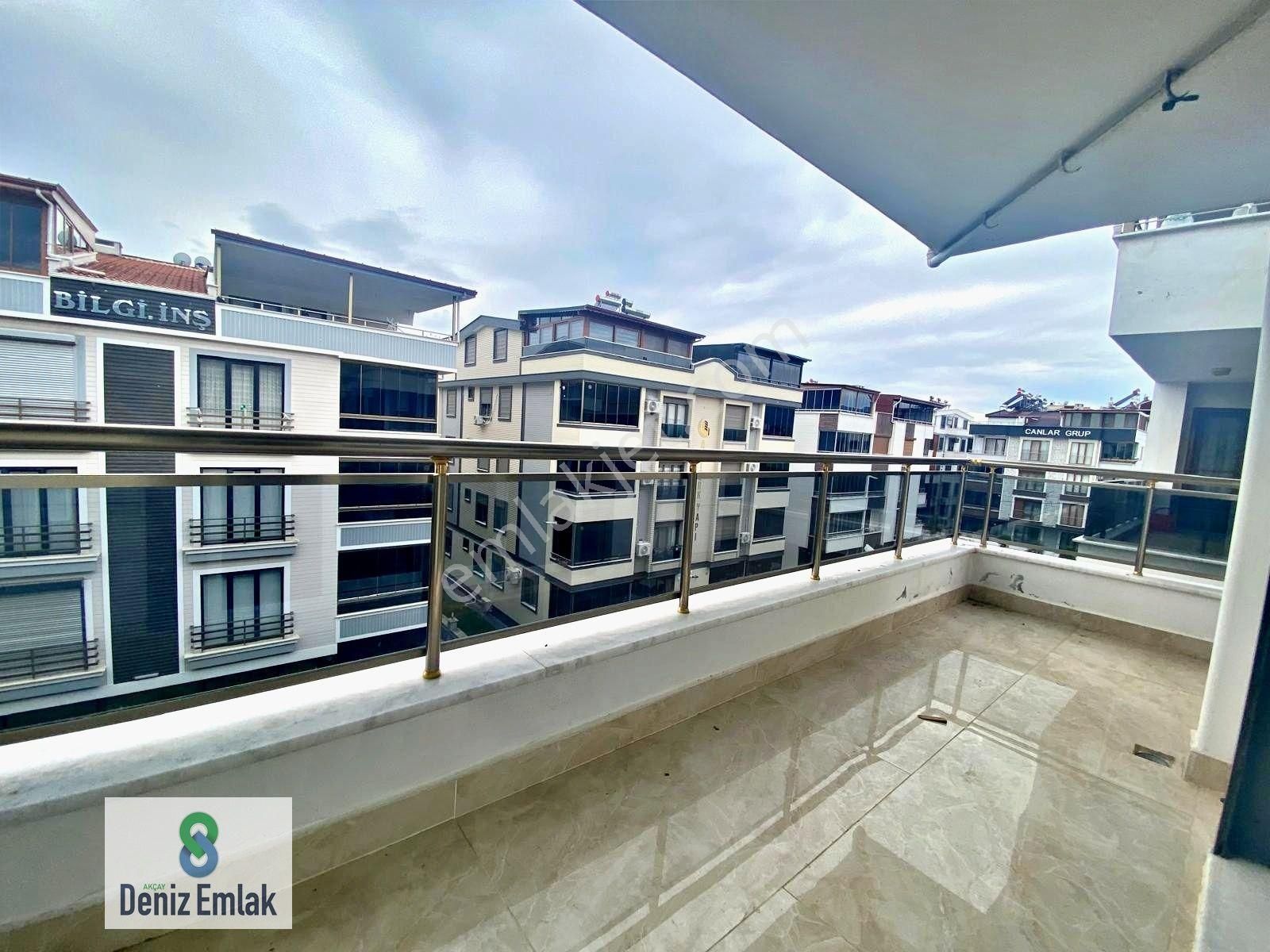 Denizden Akçayda Öncephe Geniş Çift Kapalı Teraslı Satılık 4+1 Dubleks Daire. - Görsel 6