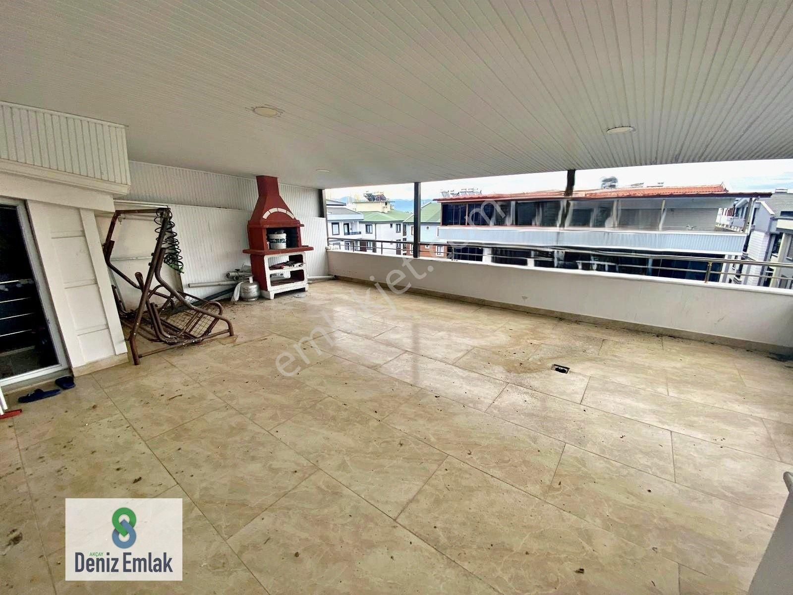 Denizden Akçayda Öncephe Geniş Çift Kapalı Teraslı Satılık 4+1 Dubleks Daire. - Görsel 14