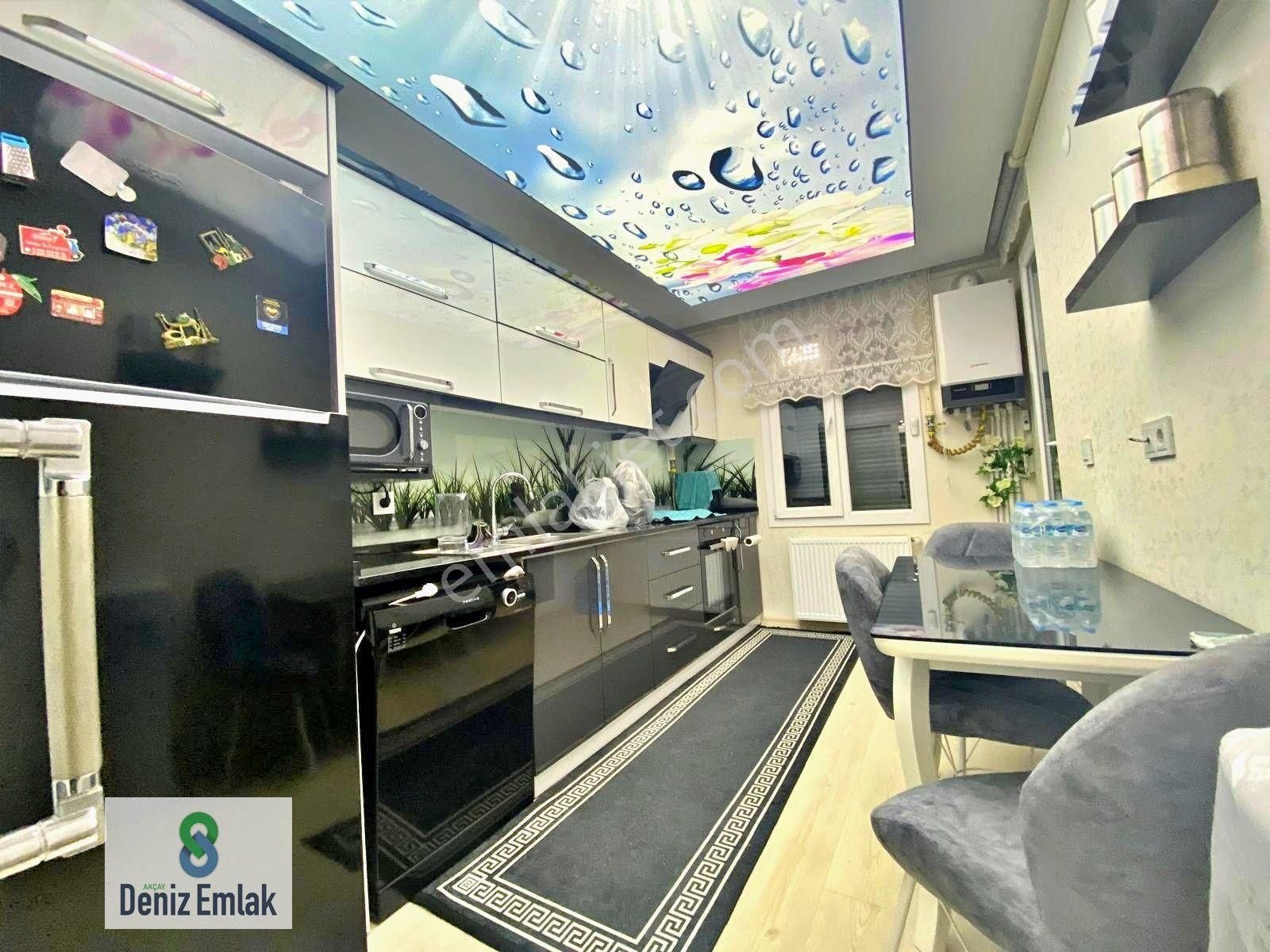 Denizden Akçayda Öncephe Geniş Çift Kapalı Teraslı Satılık 4+1 Dubleks Daire. - Görsel 16