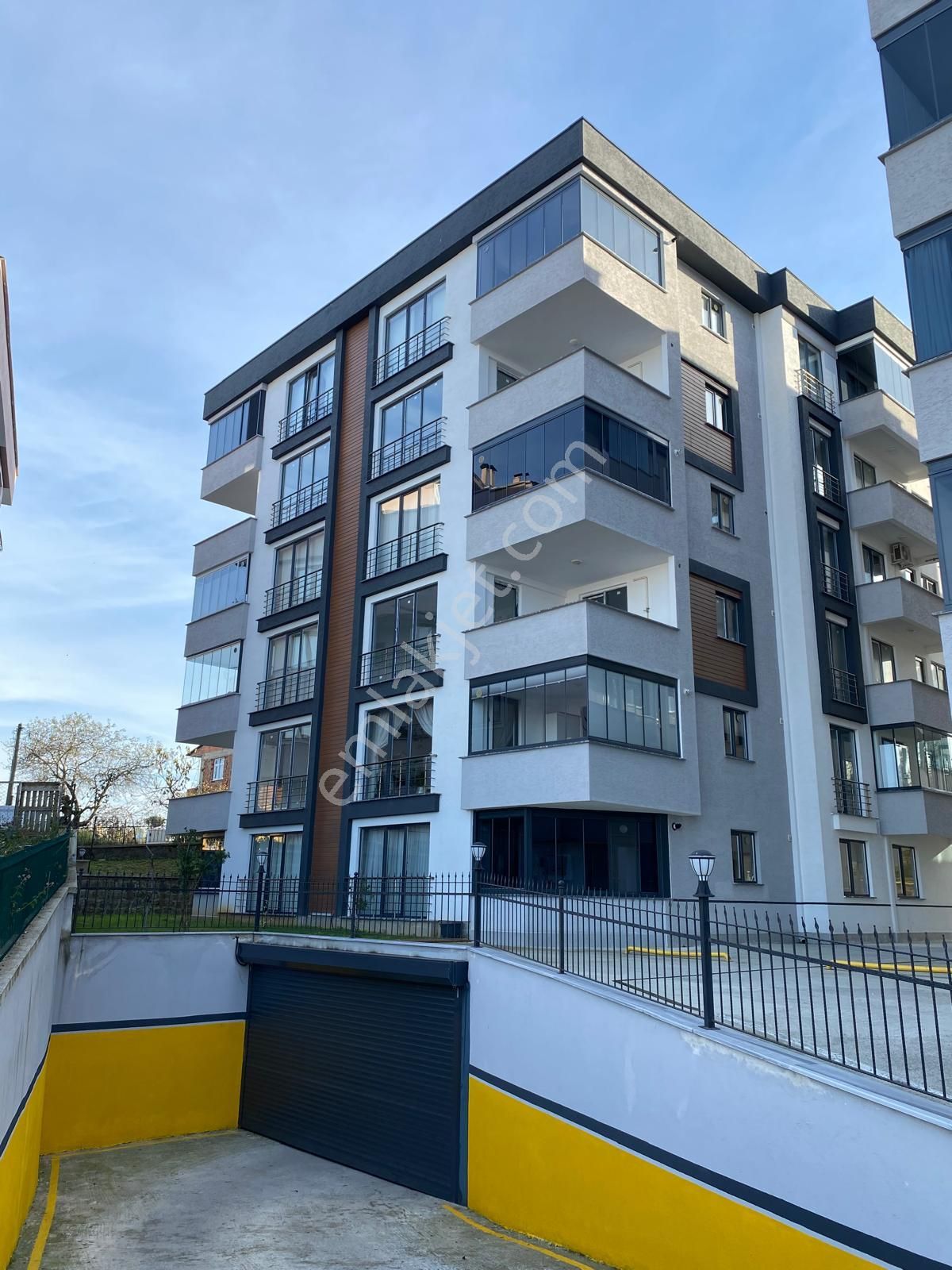 Trabzon Bostancıda Satılık Daire - Görsel 27