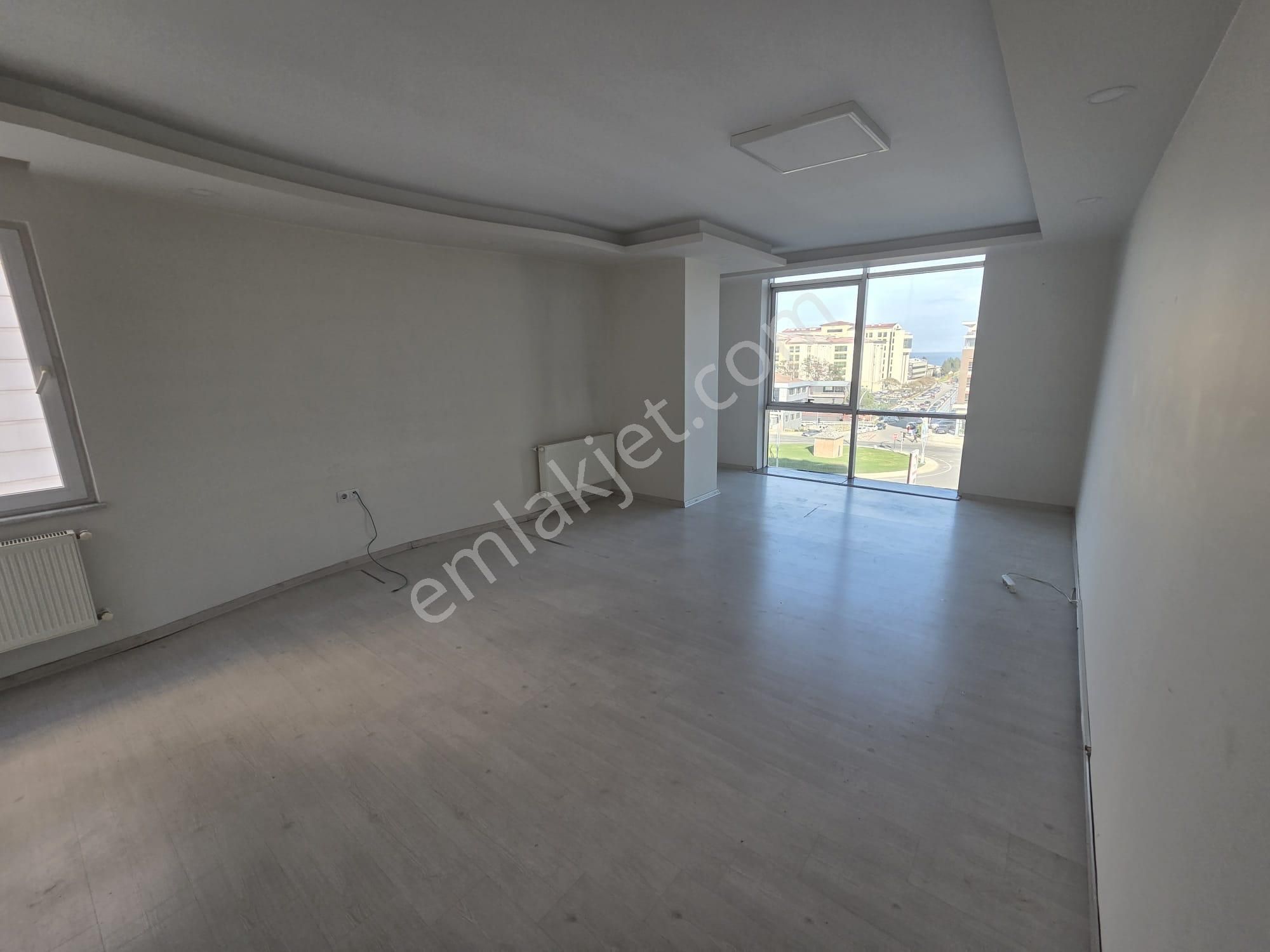 Yomra Kaşüstü Ak Life Hukuk Büroları'nda 2+1 Kiralık Ofis - Görsel 20