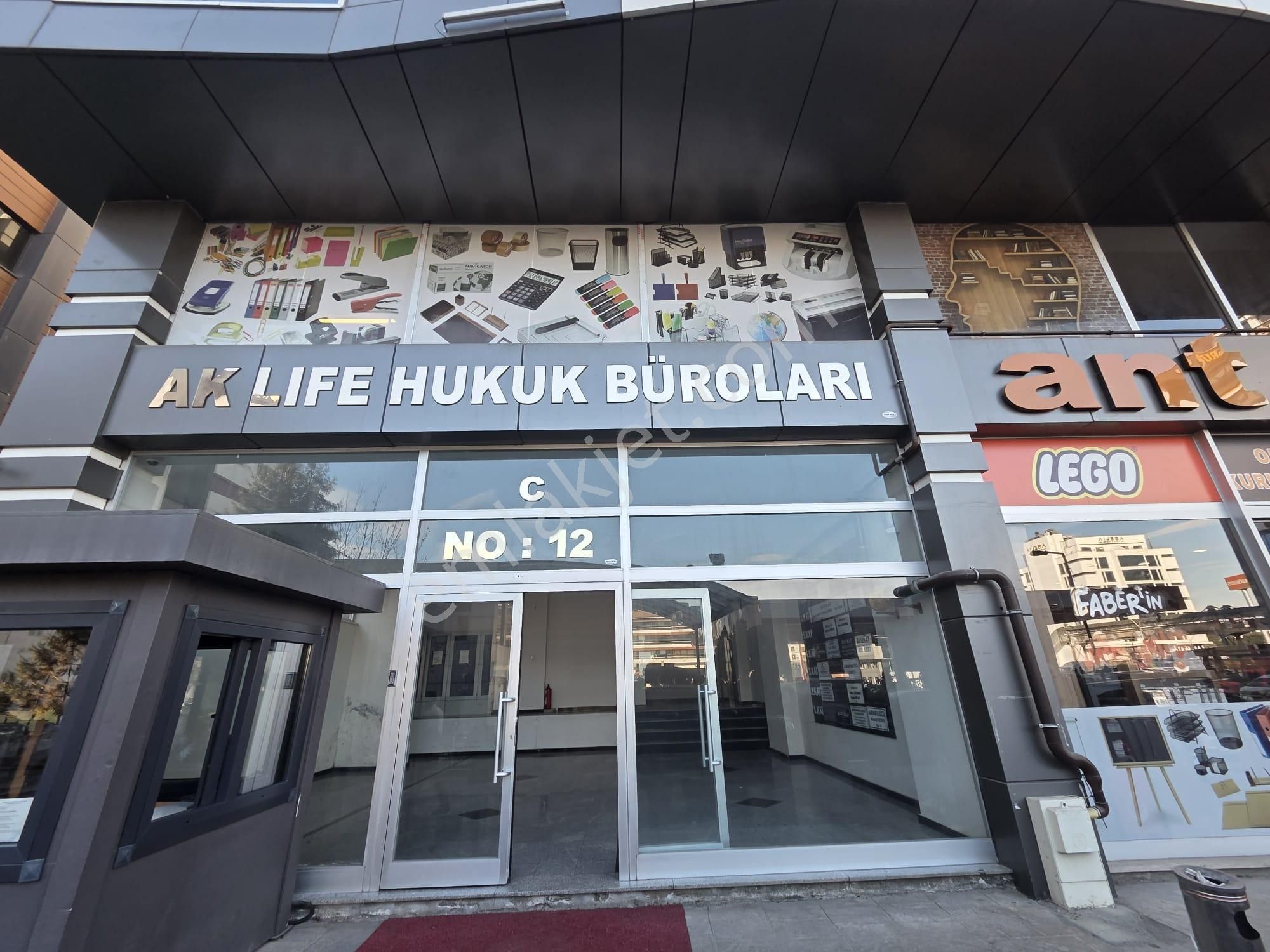 Yomra Kaşüstü Ak Life Hukuk Büroları'nda 2+1 Kiralık Ofis - Görsel 2