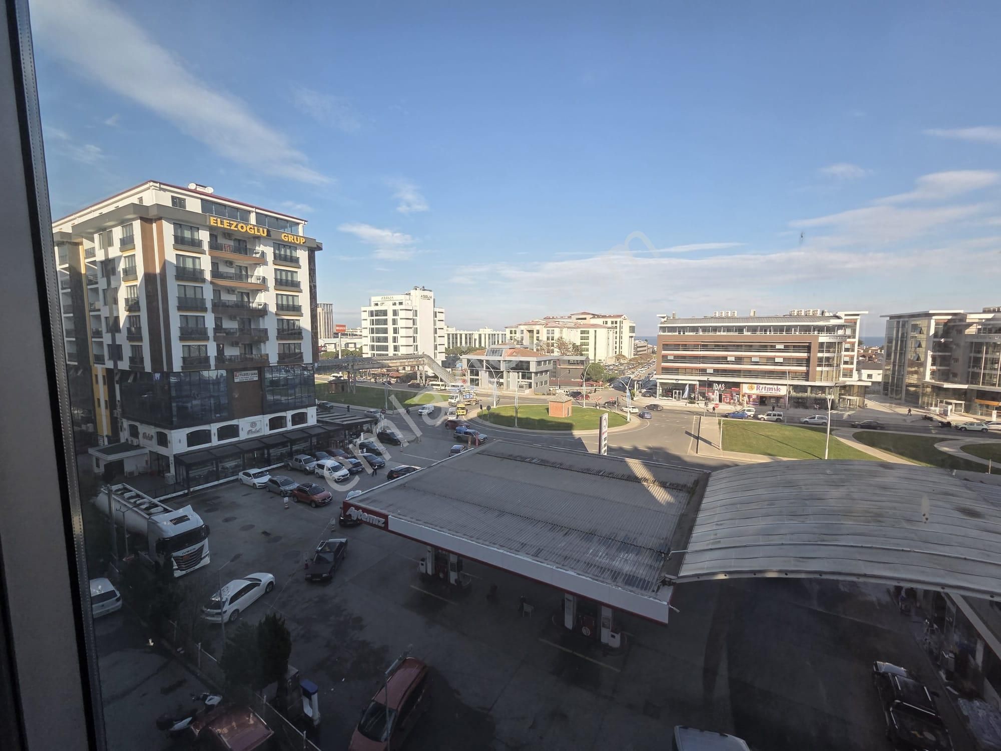 Yomra Kaşüstü Ak Life Hukuk Büroları'nda 2+1 Kiralık Ofis - Görsel 18