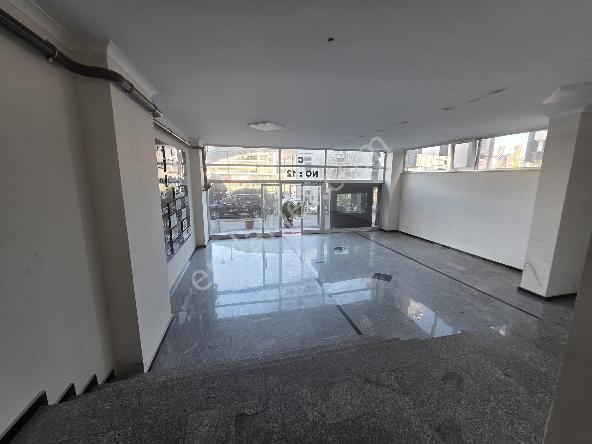 Yomra Kaşüstü Ak Life Hukuk Büroları'nda 2+1 Kiralık Ofis - Görsel 4