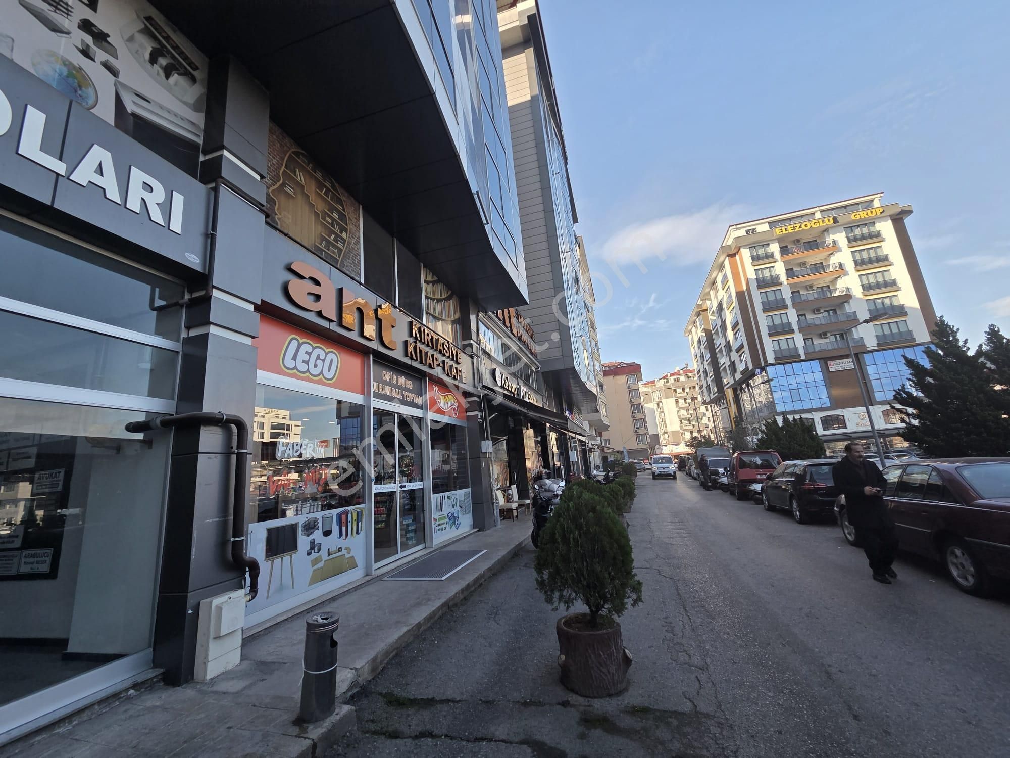 Yomra Kaşüstü Ak Life Hukuk Büroları'nda 2+1 Kiralık Ofis - Görsel 3