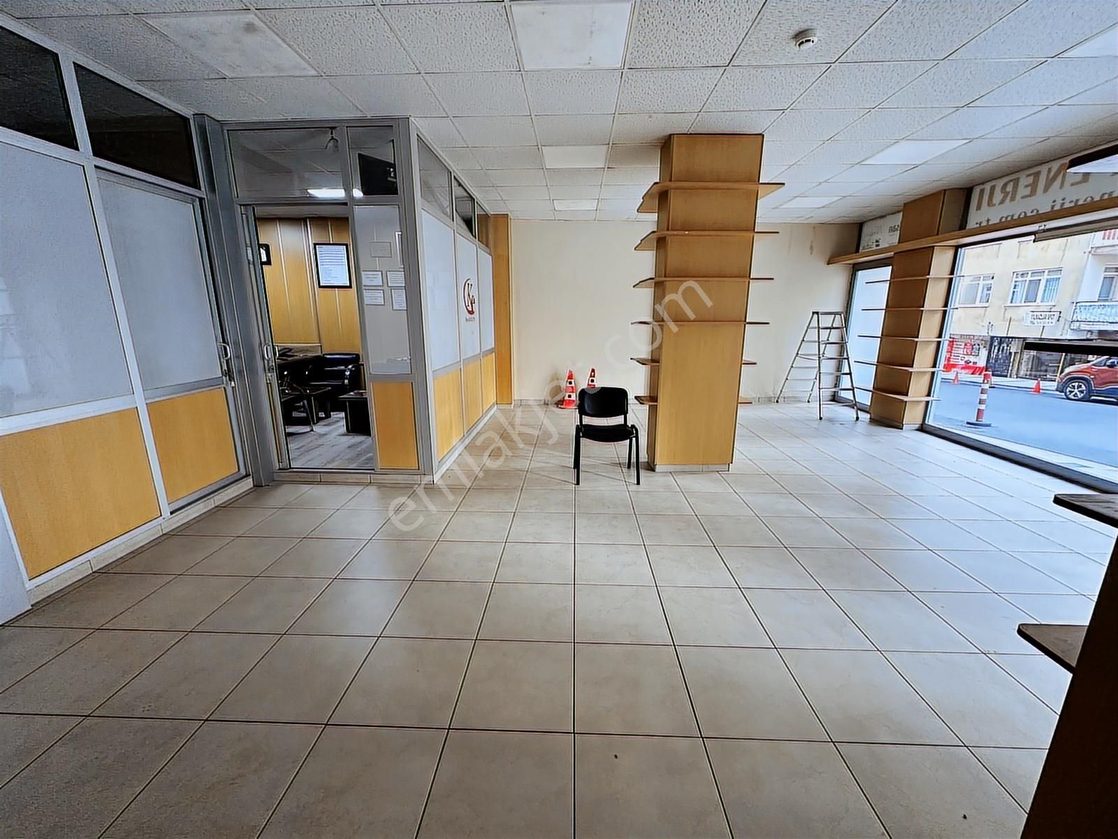 100.yıl Cd Üzeri Tersaneler Bölge Kiralık Dükkan Kurumsala Marin - Görsel 3