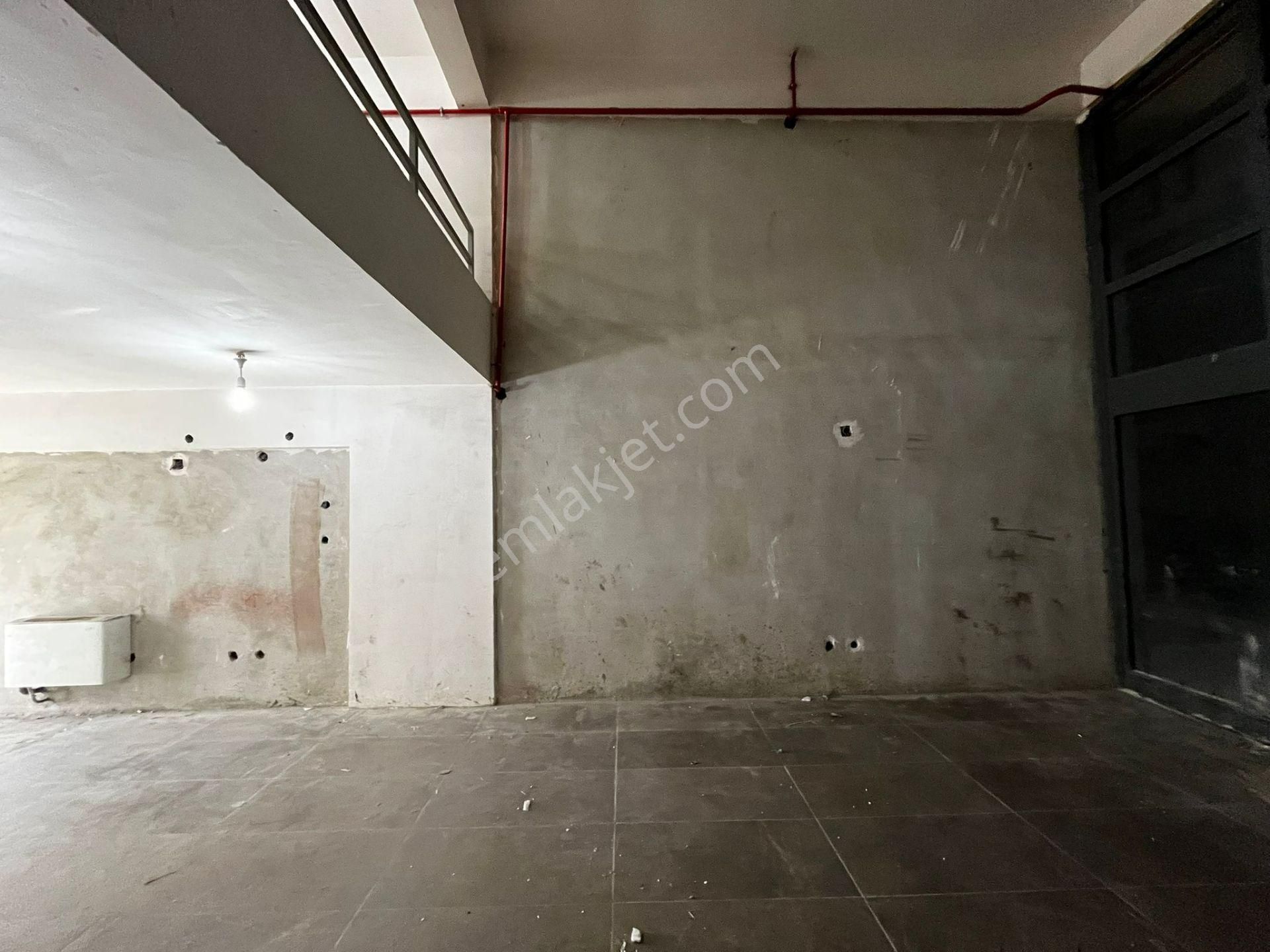 Em-of Emlak'tan Tır-kamyon Yanaşabilen 125 M2 Kiralık İş Yeri - Görsel 12