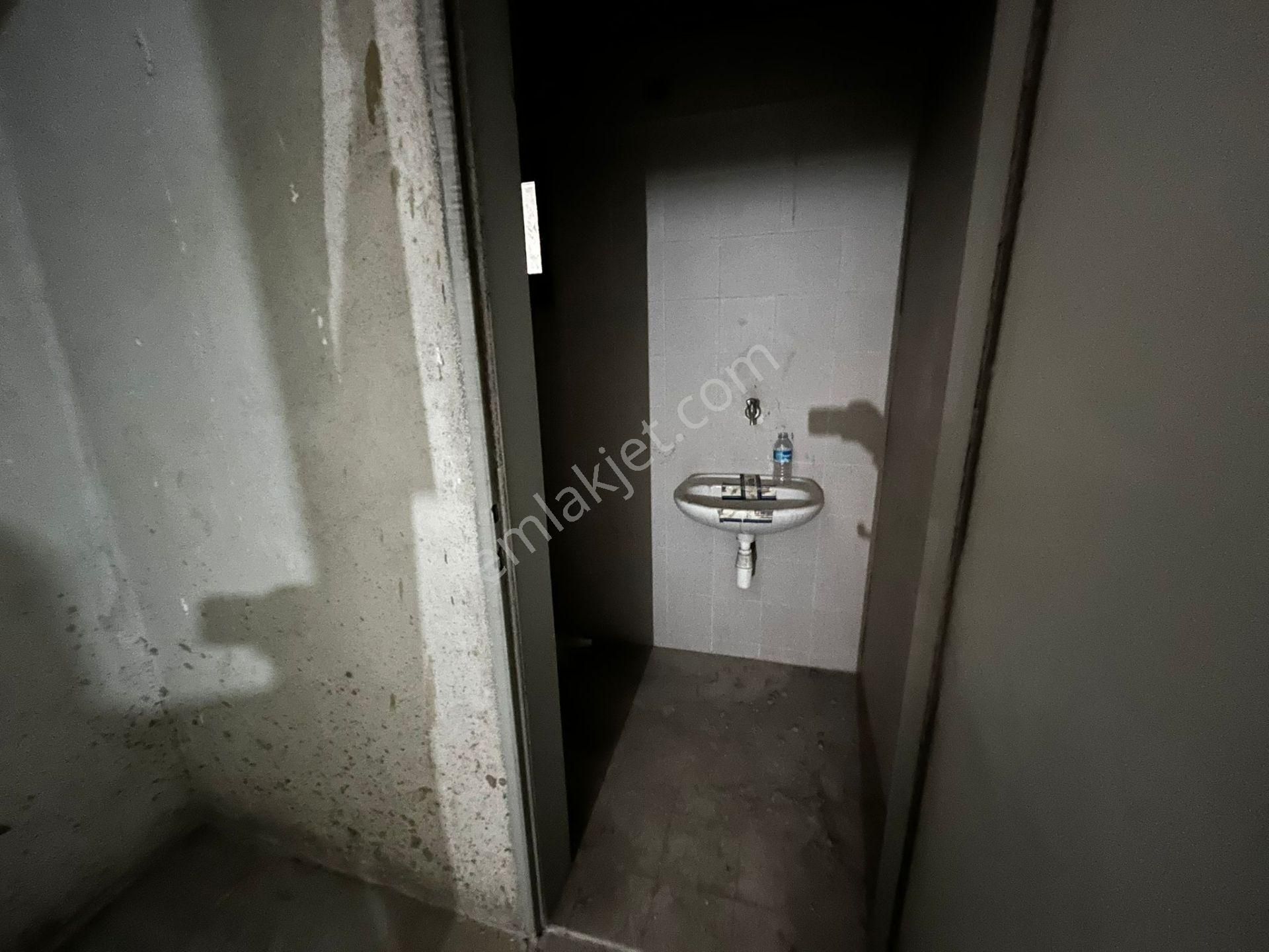 Em-of Emlak'tan Tır-kamyon Yanaşabilen 125 M2 Kiralık İş Yeri - Görsel 7