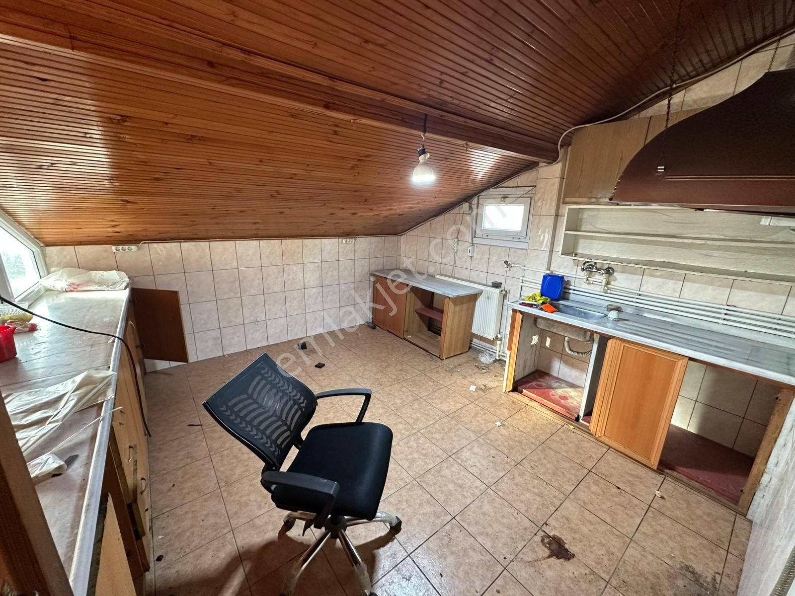 Bağcılar Güneşli'de 200 M² Kiralık Atölye - İşyeri Katı - Görsel 3