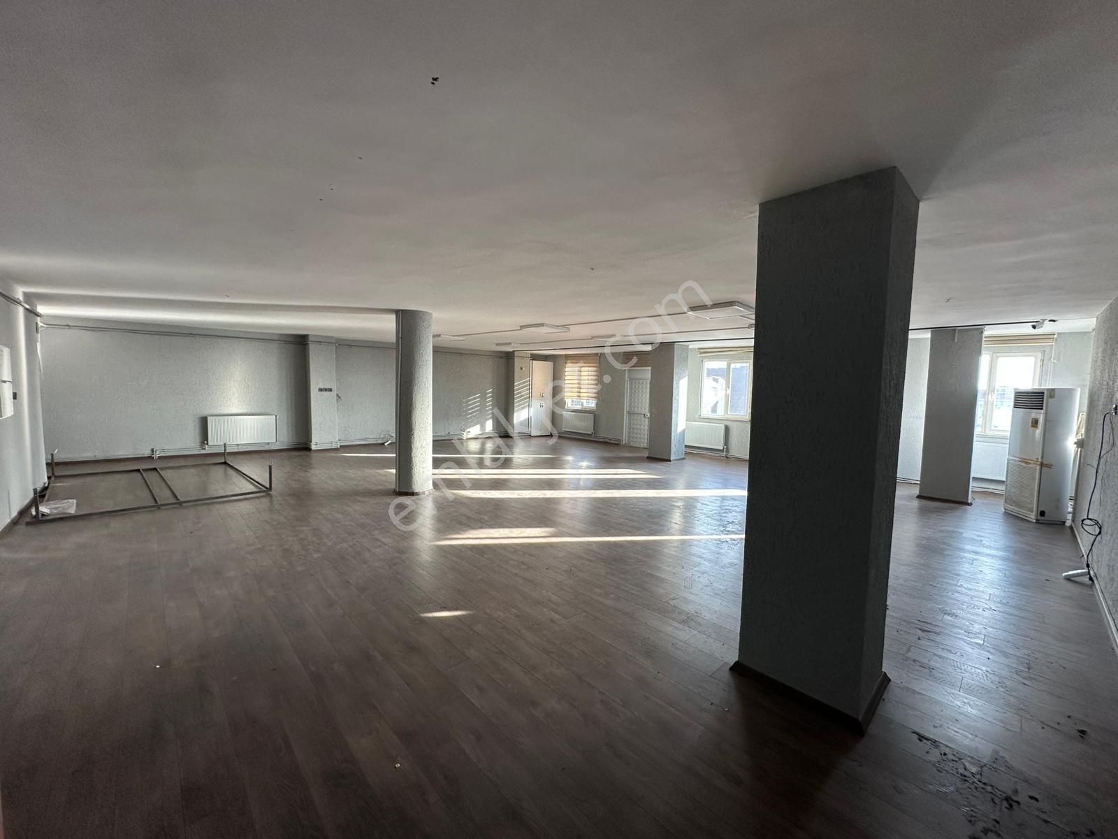 Bağcılar Güneşli'de 200 M² Kiralık Atölye - İşyeri Katı - Görsel 17