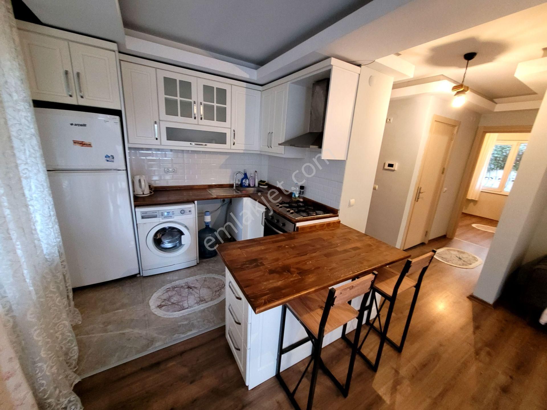 Lara Çağlayanda Yalı Caddesinde 2+1 Bahçe Katı - Görsel 8