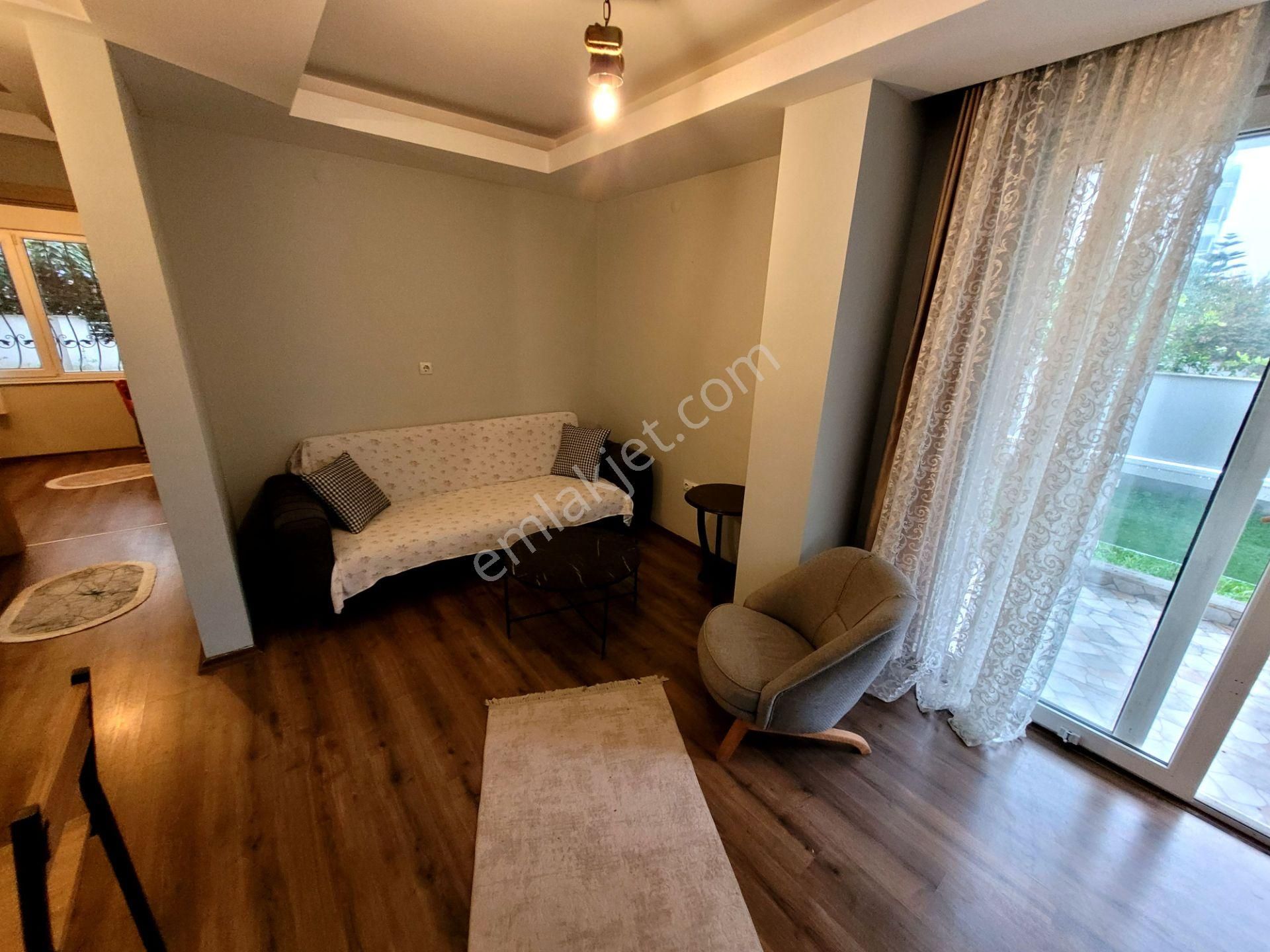 Lara Çağlayanda Yalı Caddesinde 2+1 Bahçe Katı - Görsel 6