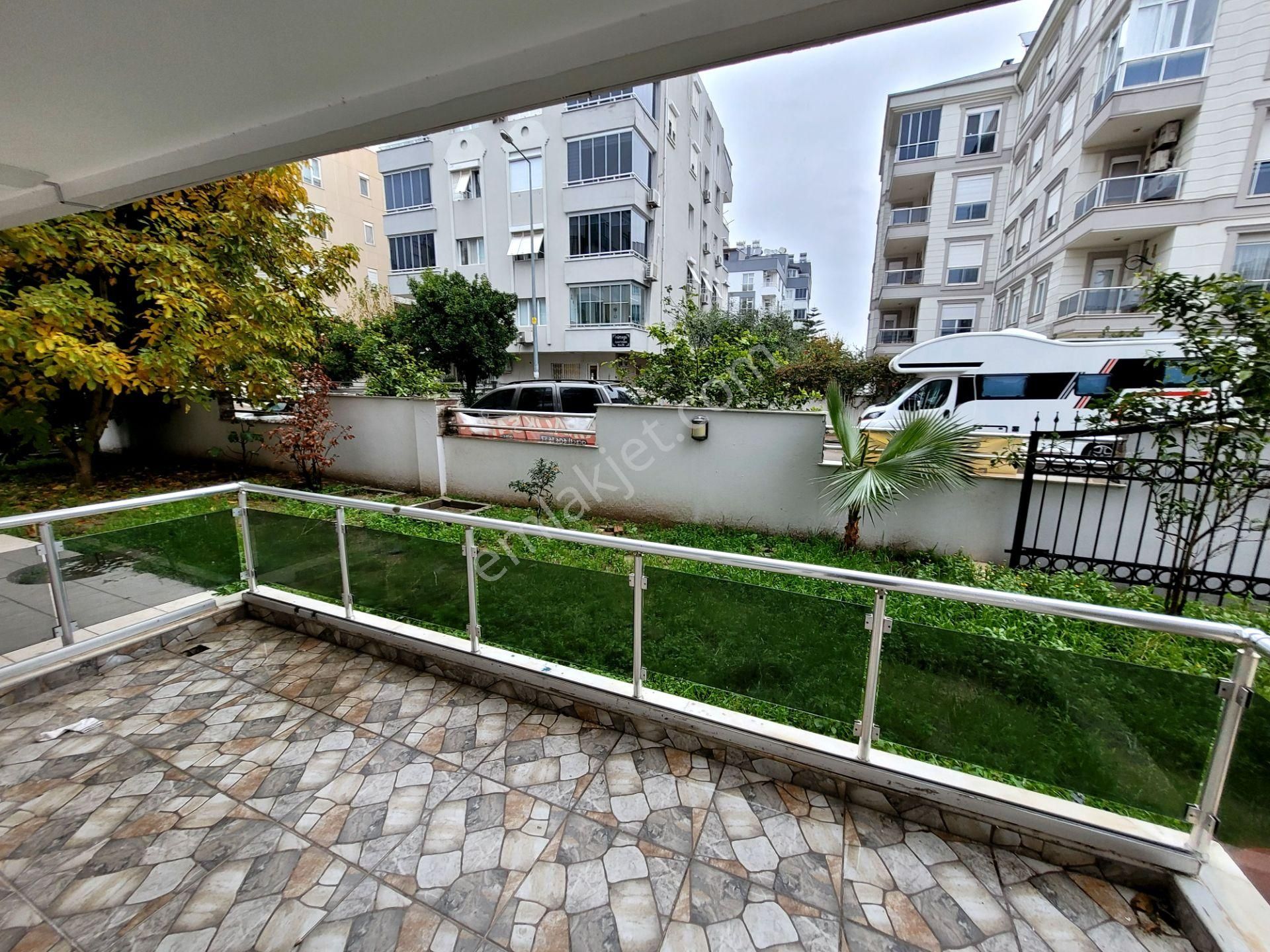 Lara Çağlayanda Yalı Caddesinde 2+1 Bahçe Katı - Görsel 4