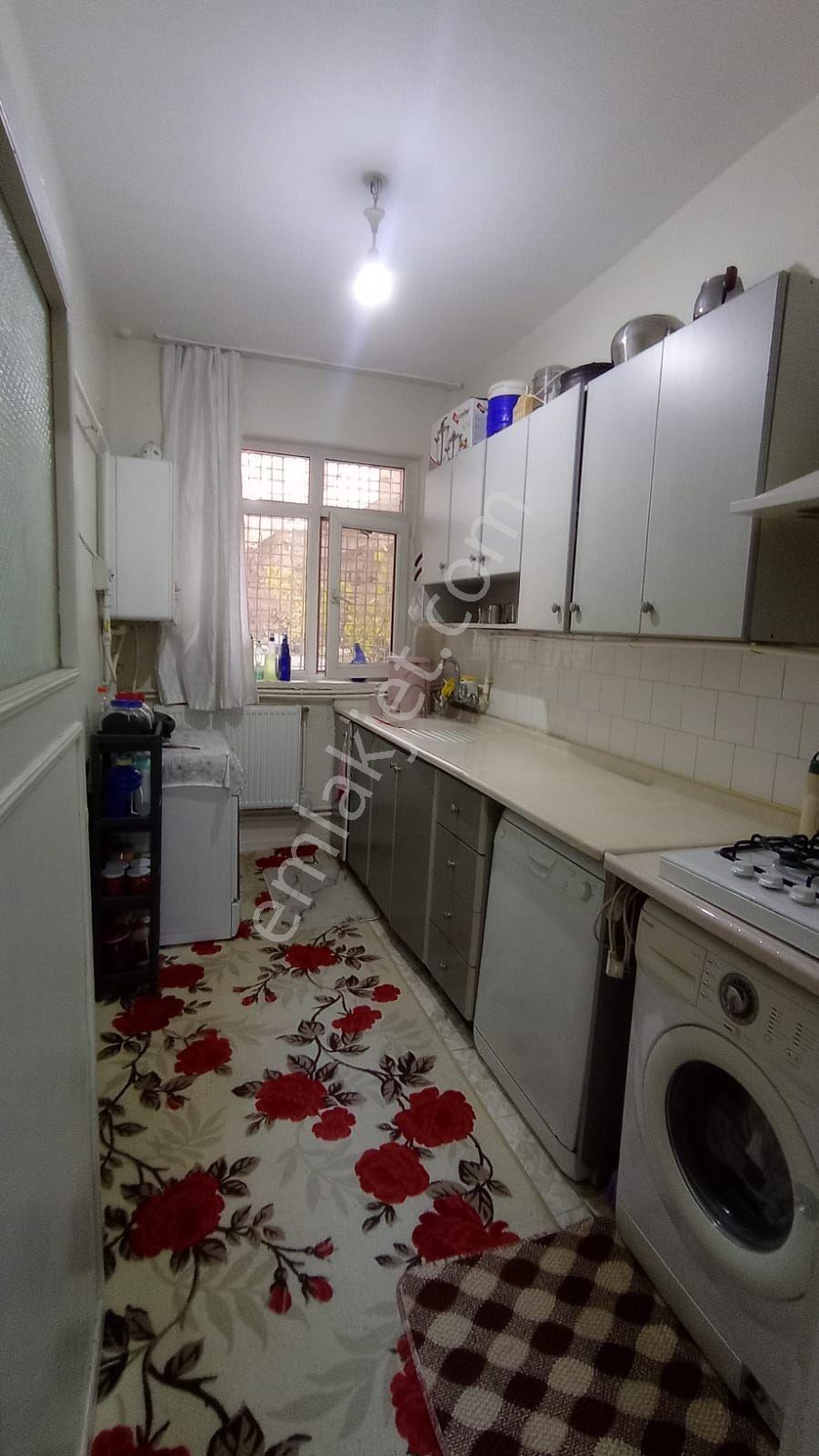 İzzetpaş Mh Sinde Satılık Bodrum Kat