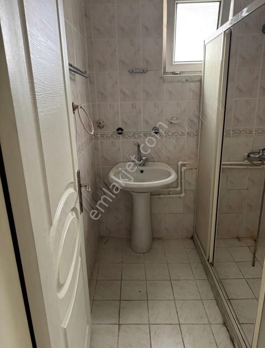 Kaçmaz Fırsat! Demetevlerde Satılık 3+1 Metroya Yakın - Görsel 17