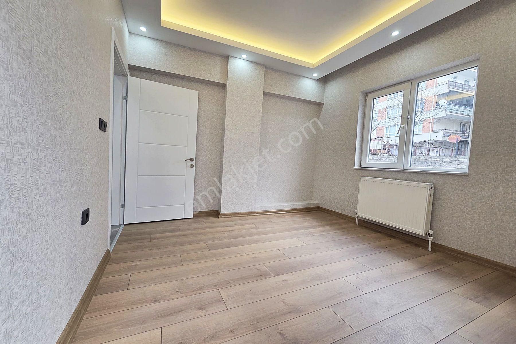 Seval Cadde Paraleli 1.kat Bağımsız 3+1 Ultra Lüks Yapılı Daire - Görsel 16