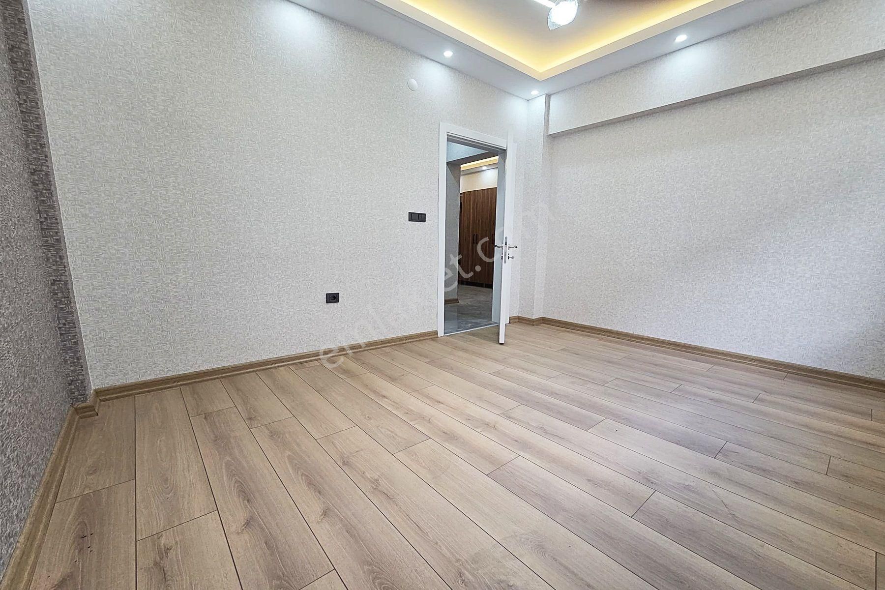 Seval Cadde Paraleli 1.kat Bağımsız 3+1 Ultra Lüks Yapılı Daire - Görsel 32