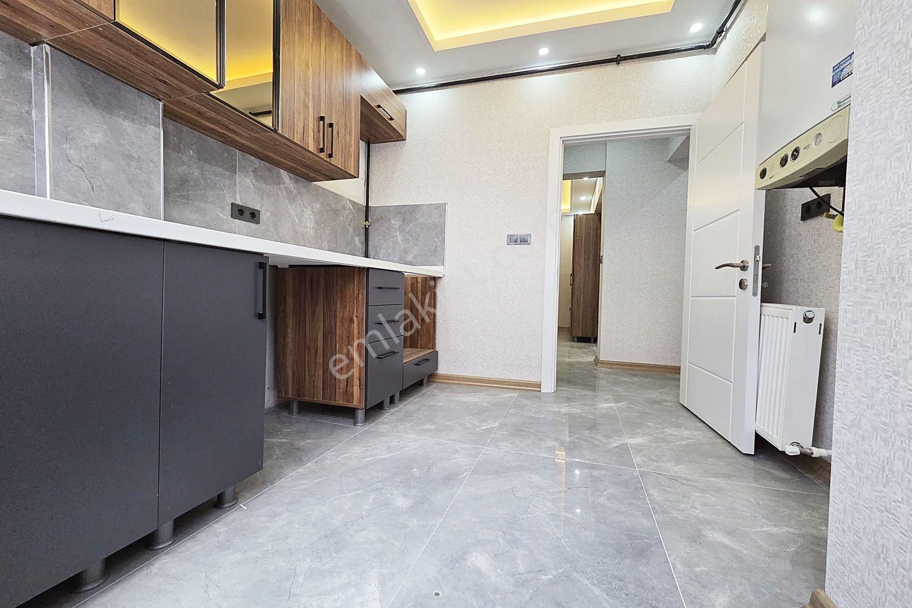 Seval Cadde Paraleli 1.kat Bağımsız 3+1 Ultra Lüks Yapılı Daire - Görsel 11