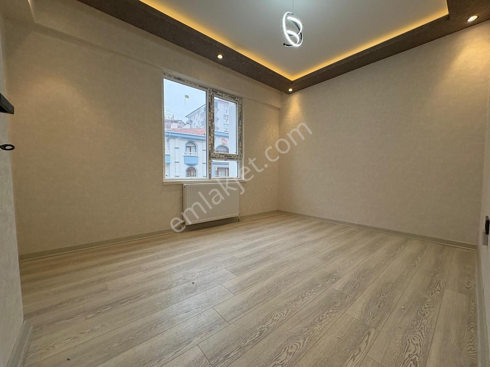 Etlik Şehir Hastane Yakını 142 Cadde Üzeri Sıfır 2+1 1.katta - Görsel 24