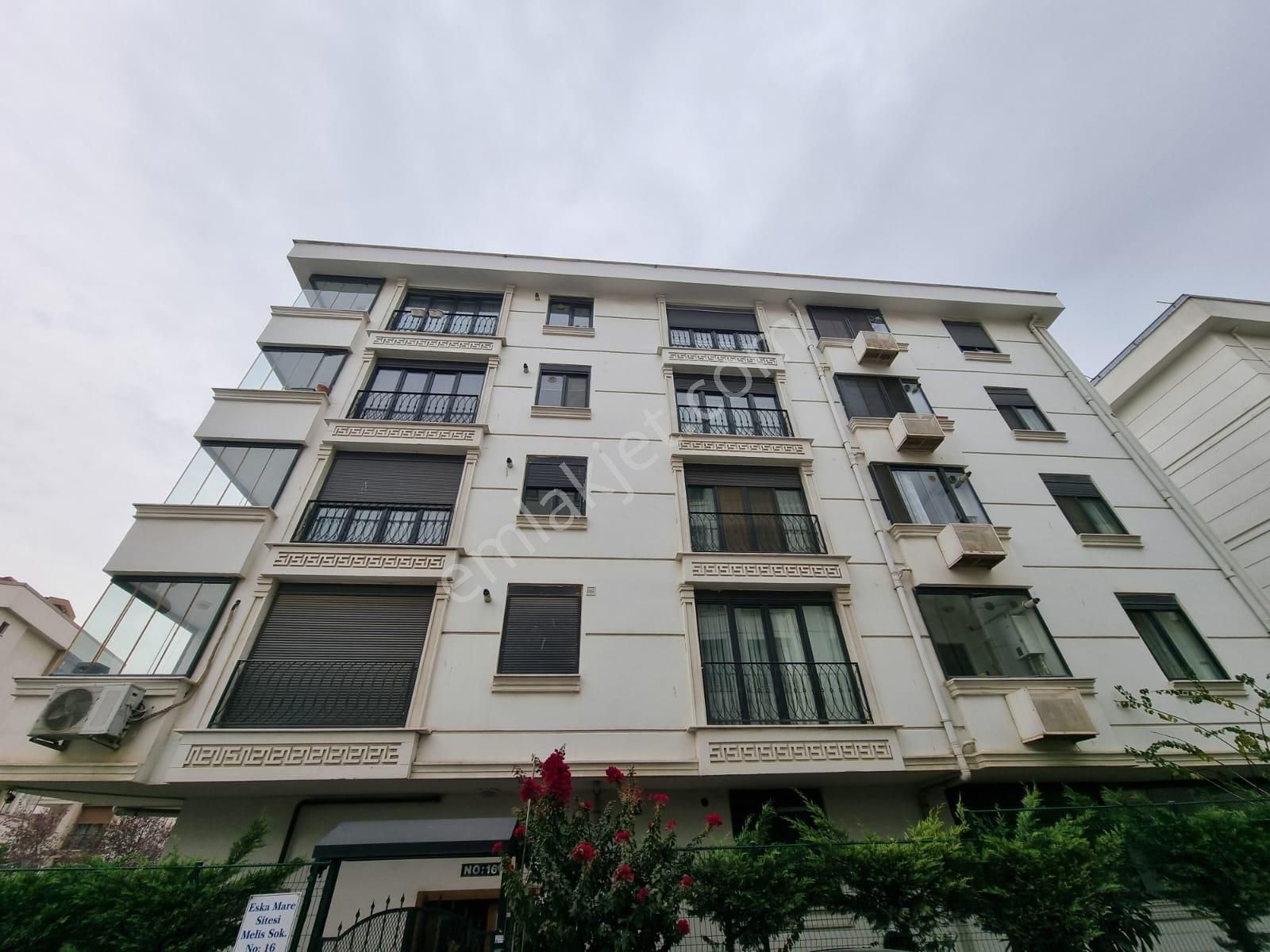 Tuzla İstasyon Mahallesi Marinaya Yakın 3+1 Dubleks Fırsat Daire