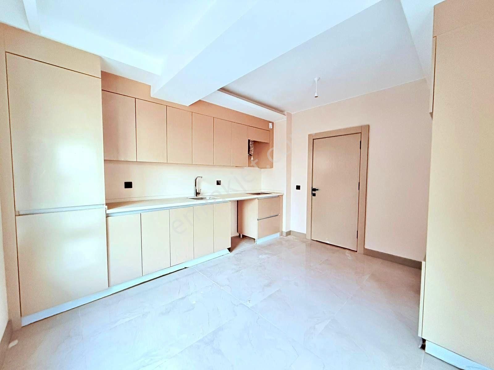 Sıfır İskanlı Arakat Güney Cephe Geniş Oturum Yüksek Kredili 3+1 - Görsel 12