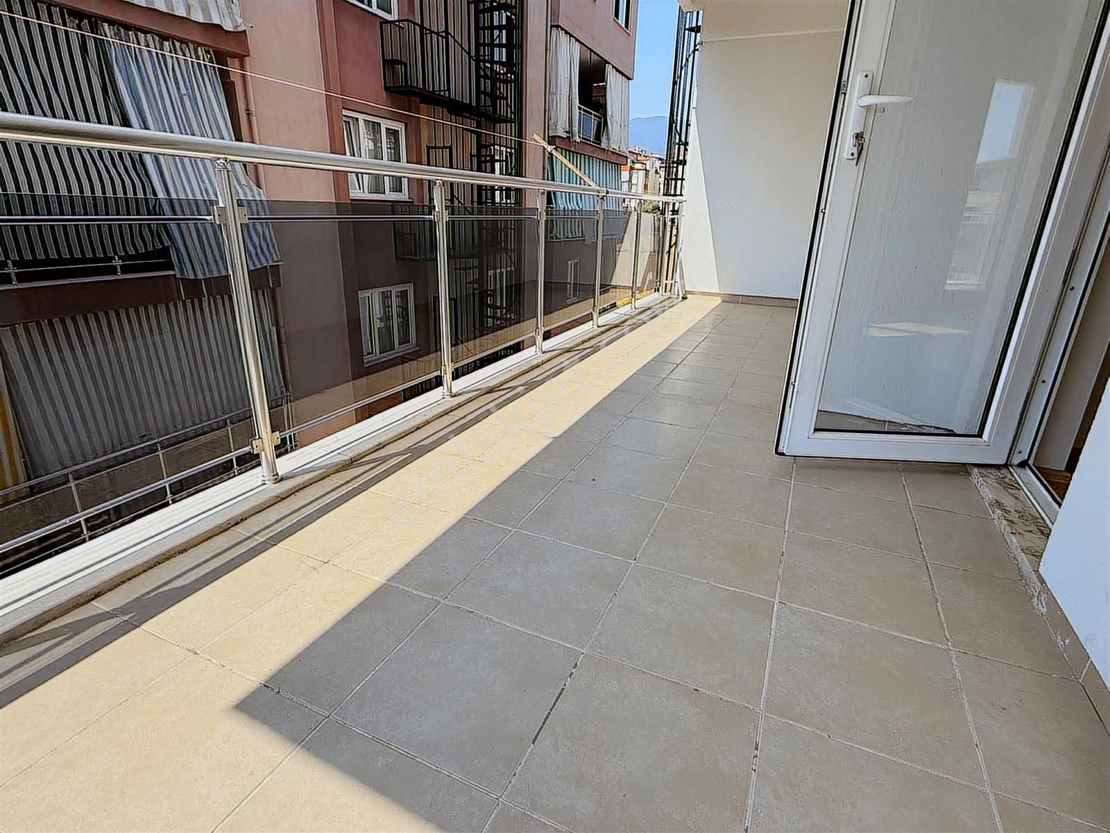 Binyapıdan Adalette 3+1 Önü Açık Ara Kat Kiralık Daire ! - Görsel 18