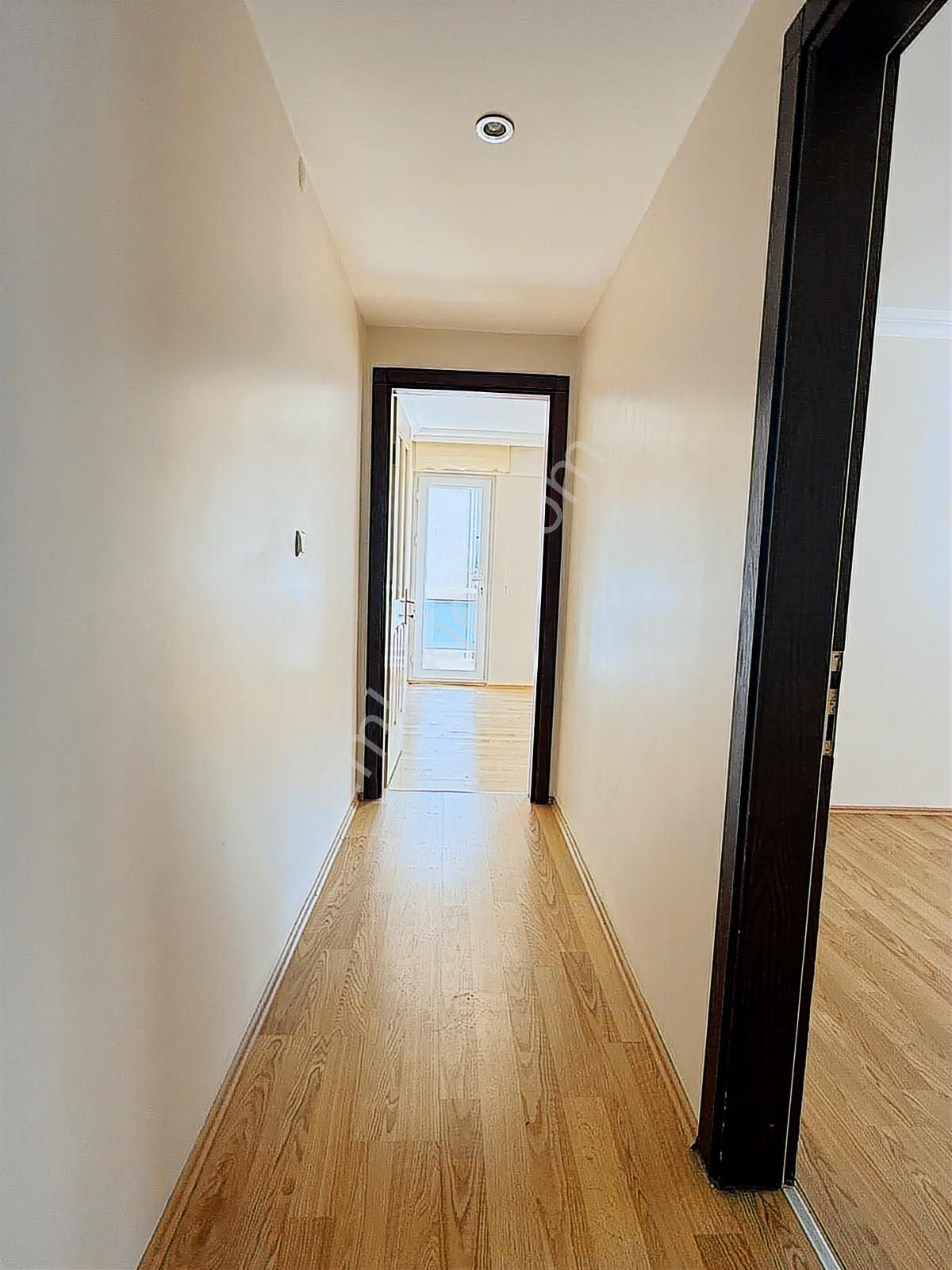 Binyapıdan Adalette 3+1 Önü Açık Ara Kat Kiralık Daire ! - Görsel 17