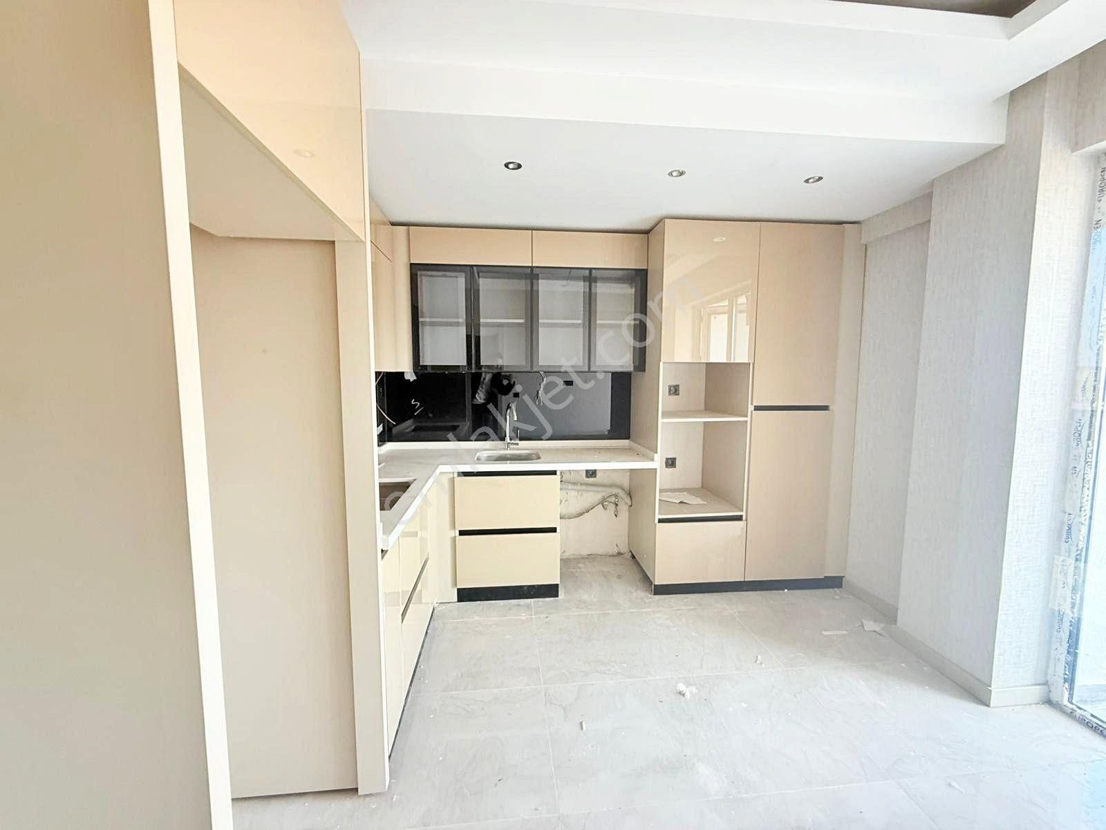 *3,000,000kredili Arakat E.banyolu G.odalı Sıfır Kilerli 2+1* - Görsel 2