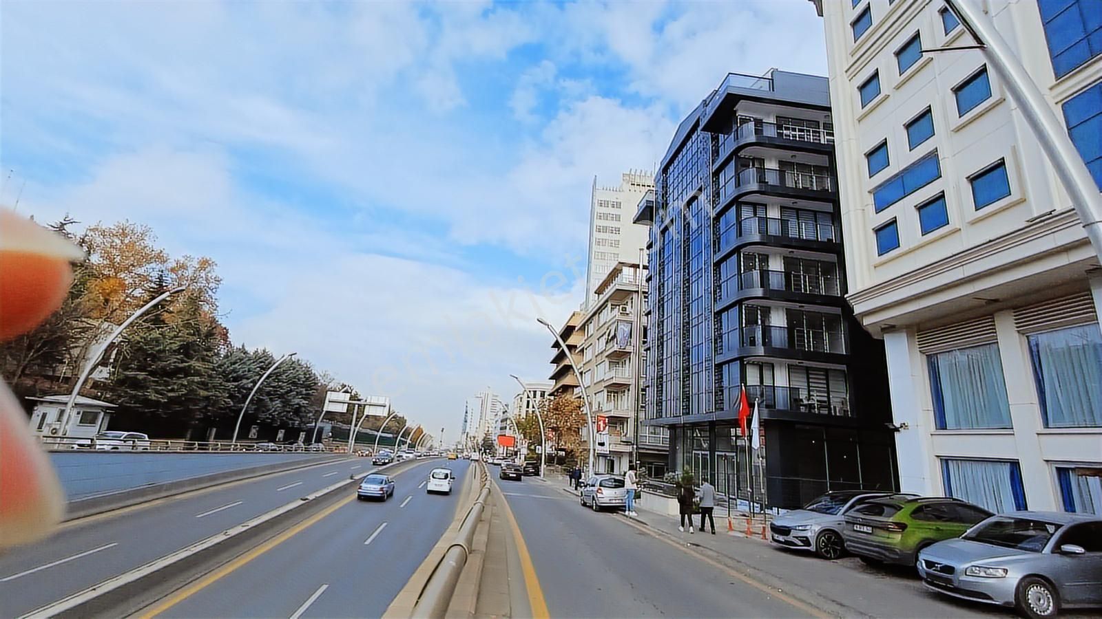 Kuğulu Park Yanı, Atatürk Bulvarı Üzeri Satılık 1+1 Sıfır Daire - Görsel 32