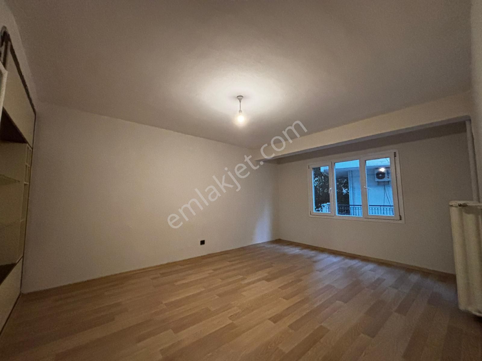 Alsancak Şair Eşrefte 1.kat 3+1 Yenilenmiş Kiralık İş Yeri / Daire! - Görsel 7