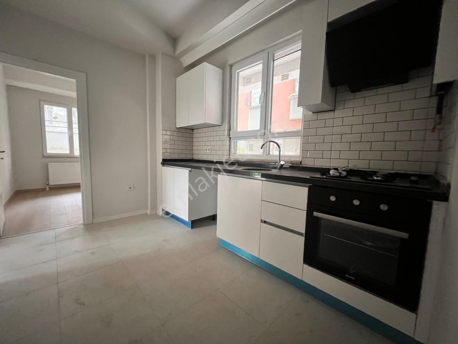 Altıntepe Merkeze Yakın Özel Bahçe Teraslı 1+1 - Görsel 11