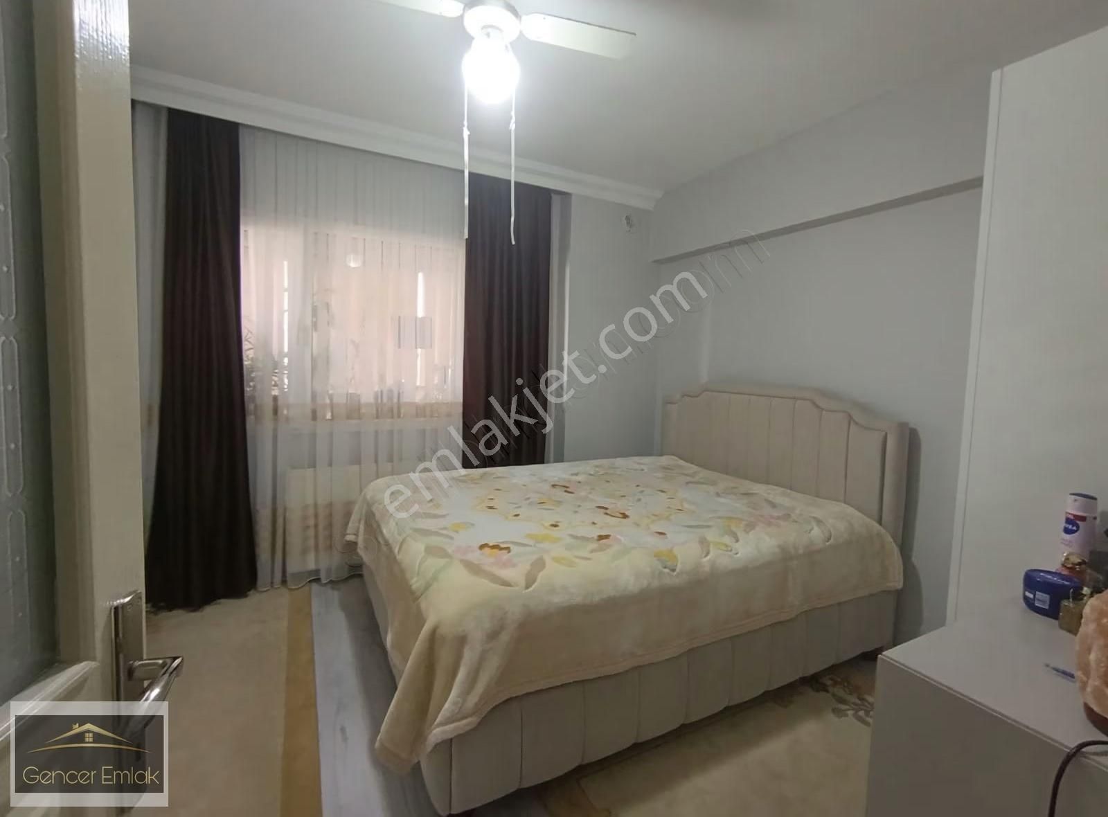 Sağlık Mahallesinde 170 Mk Daire - Görsel 2
