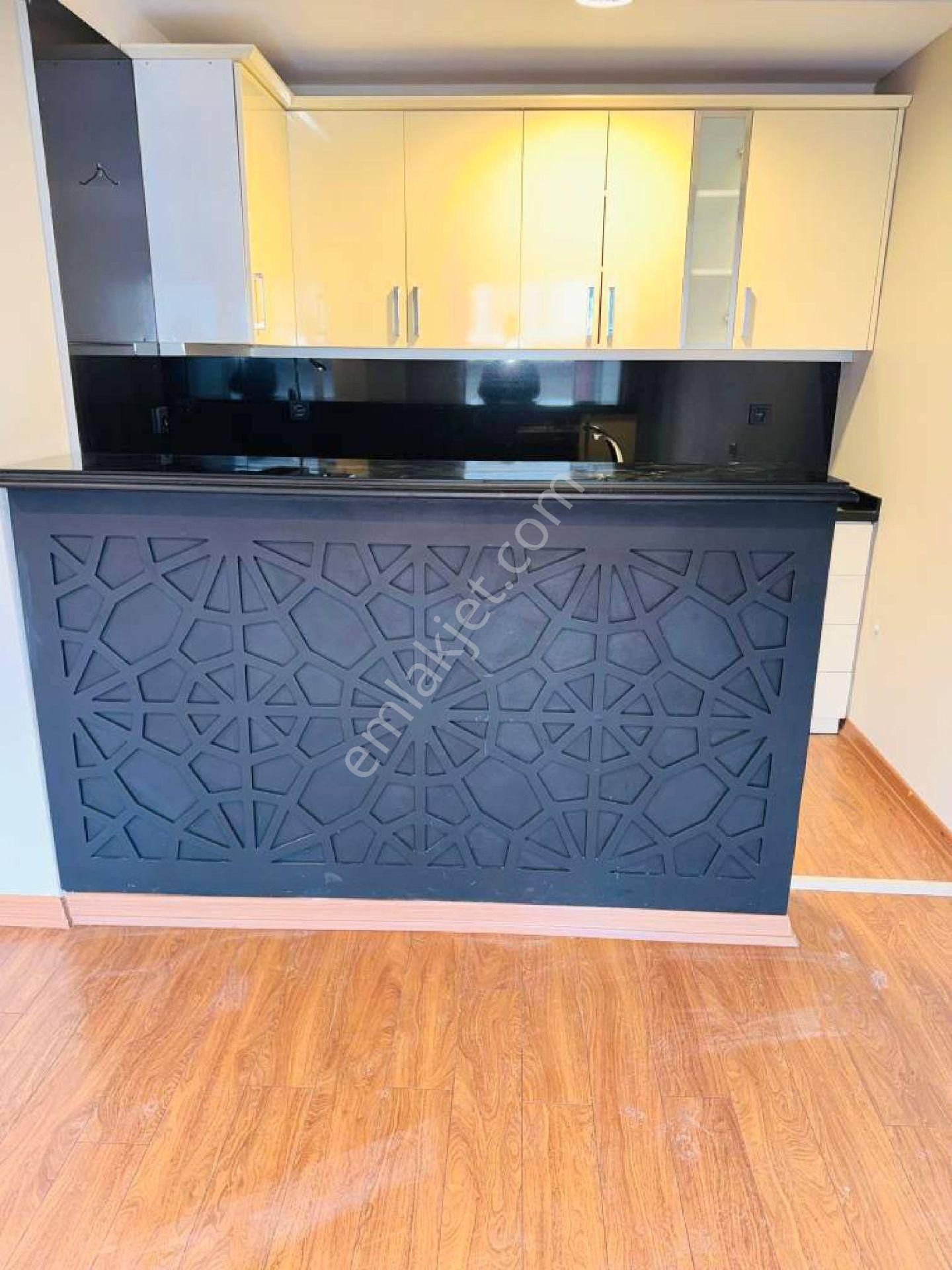 Şakayık'ta Yangın Merdivenli-kapalı Otoparklı Plaza'da 95m2 - Görsel 12