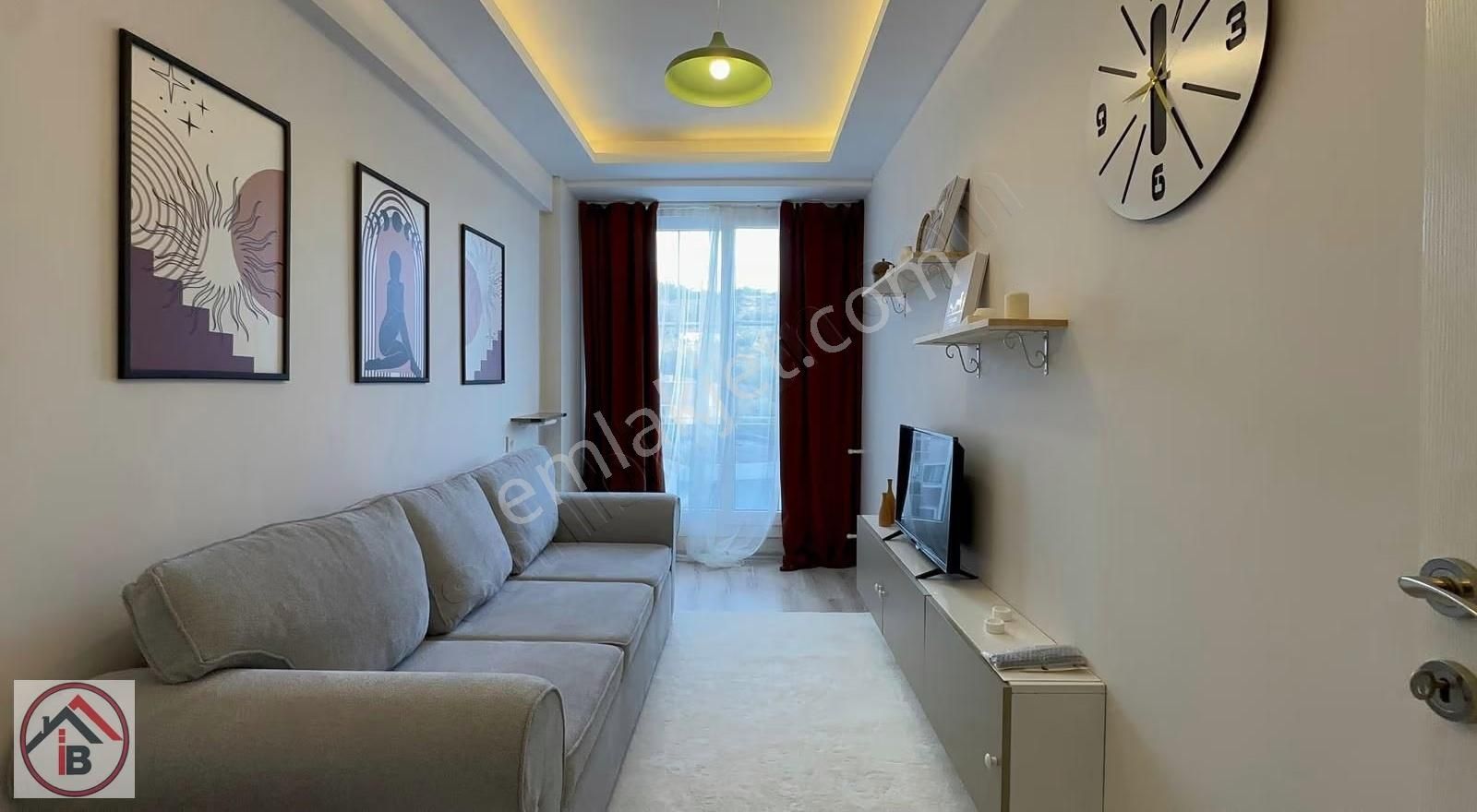 İzmir Buca Geniş Sıfır Eşyalı D Gazlı 1+1 Üniv 2. Kapıya Yakın
