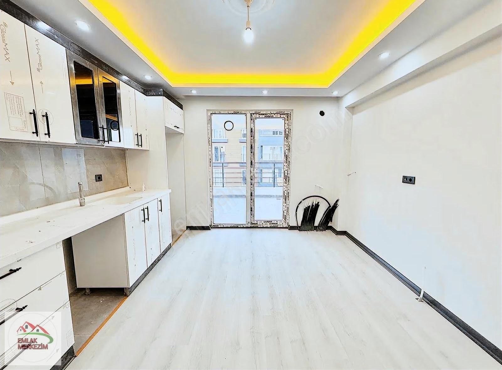 Emlak Merkezim'den Beşikkayada Ara Kat 3+1 Sıfır Lüx Full Daire - Görsel 9