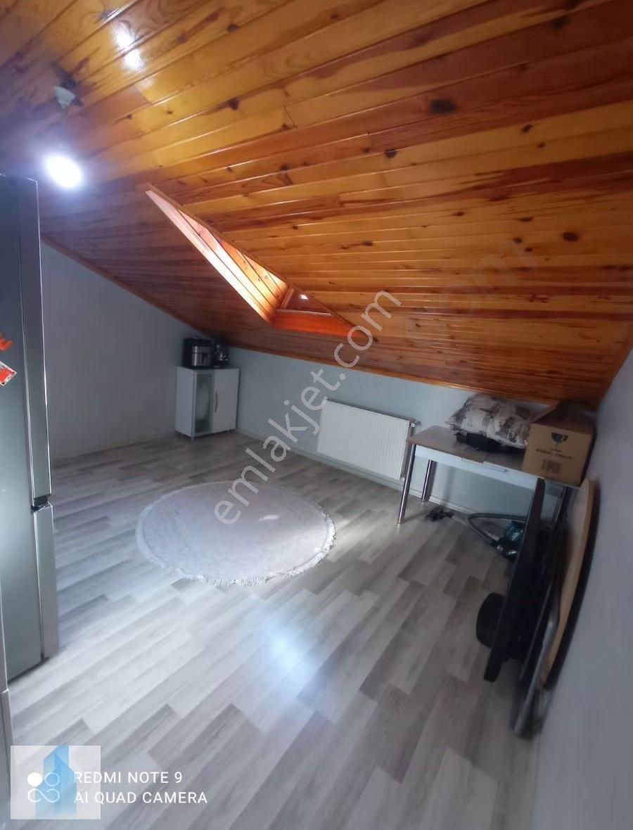 Bağcılar Meydana Yakın Satılık 4+1, 180 M2 Harika Dublex Daire - Görsel 9