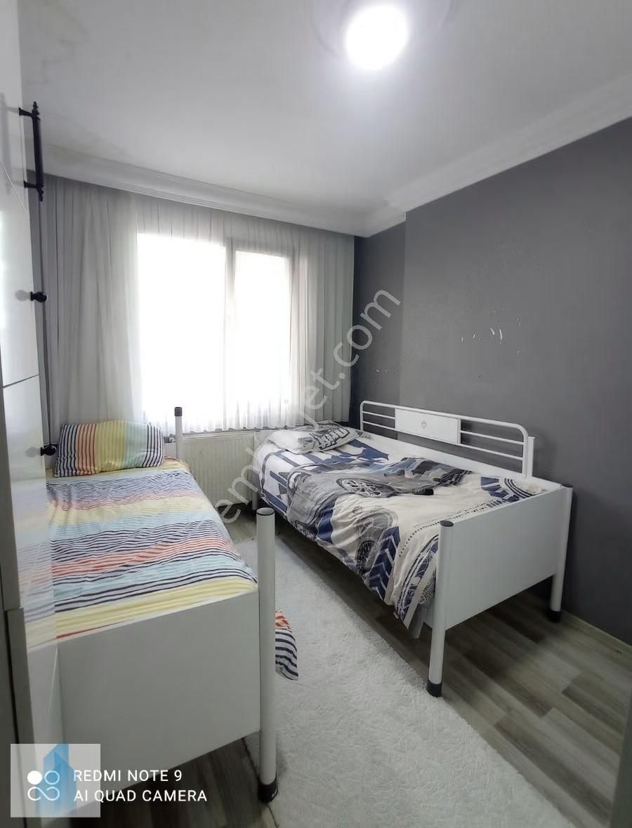 Bağcılar Meydana Yakın Satılık 4+1, 180 M2 Harika Dublex Daire - Görsel 19