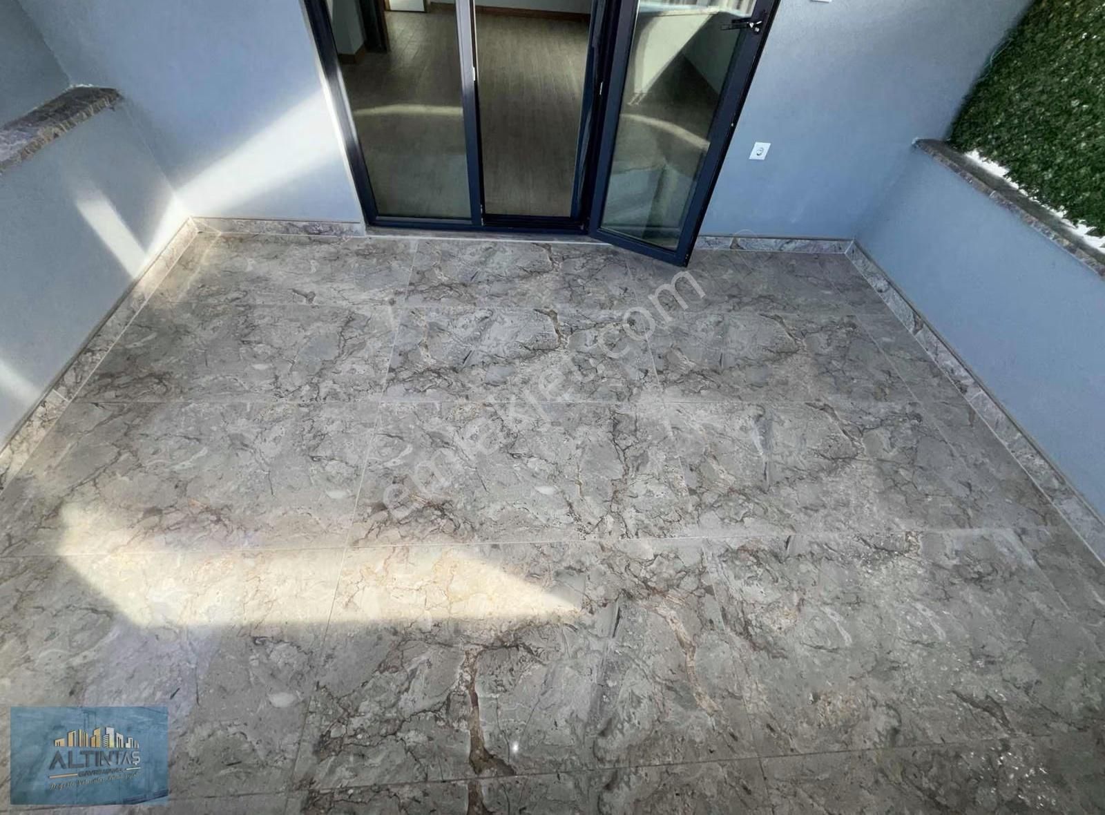 Paris İlköğretimin Hemen Yanında 3 + 1 Kiralık Daire - Görsel 20