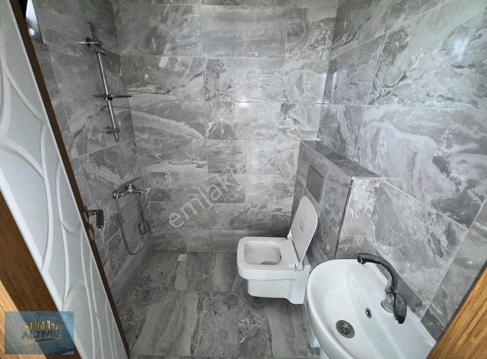 Paris İlköğretimin Hemen Yanında 3 + 1 Kiralık Daire - Görsel 15