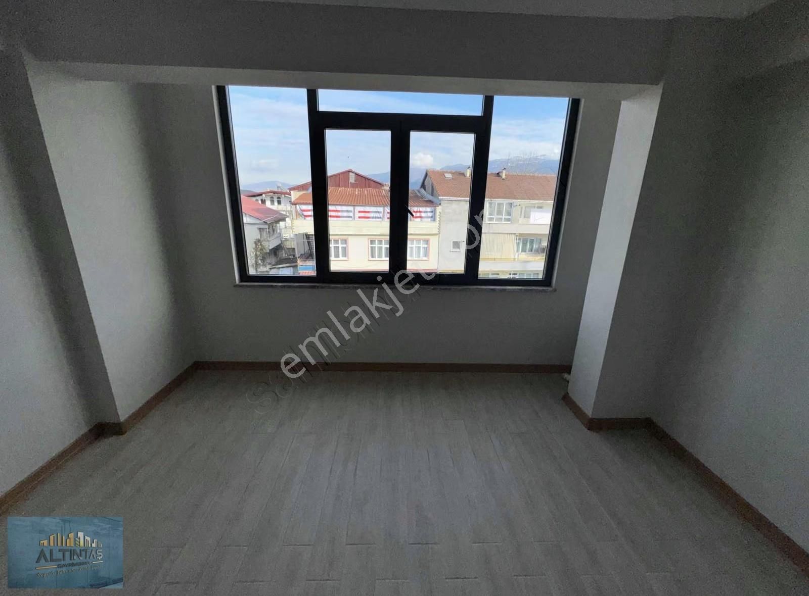Paris İlköğretimin Hemen Yanında 3 + 1 Kiralık Daire - Görsel 24