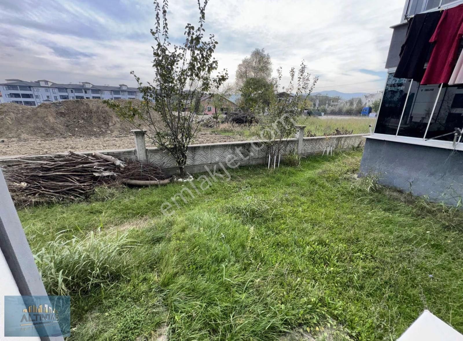 Ömercikler Mah. Yüksek Giriş 90 M2 Kiralık 2+1 - Görsel 6