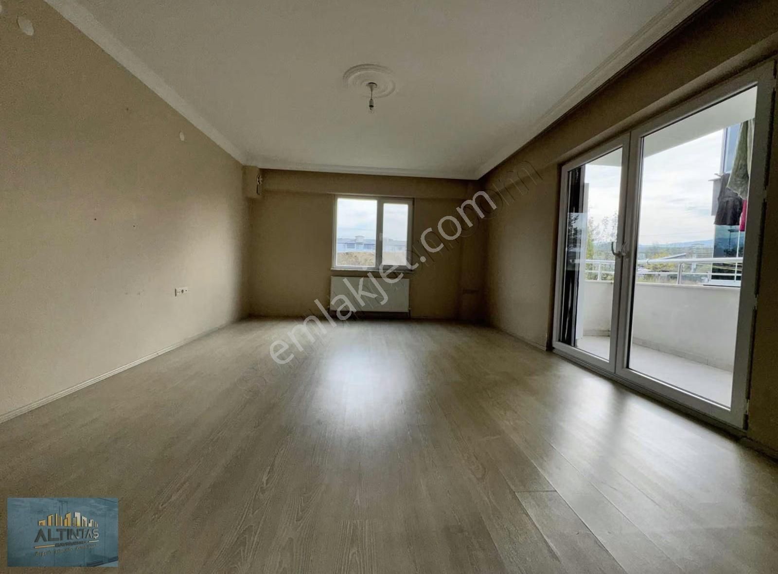 Ömercikler Mah. Yüksek Giriş 90 M2 Kiralık 2+1 - Görsel 23
