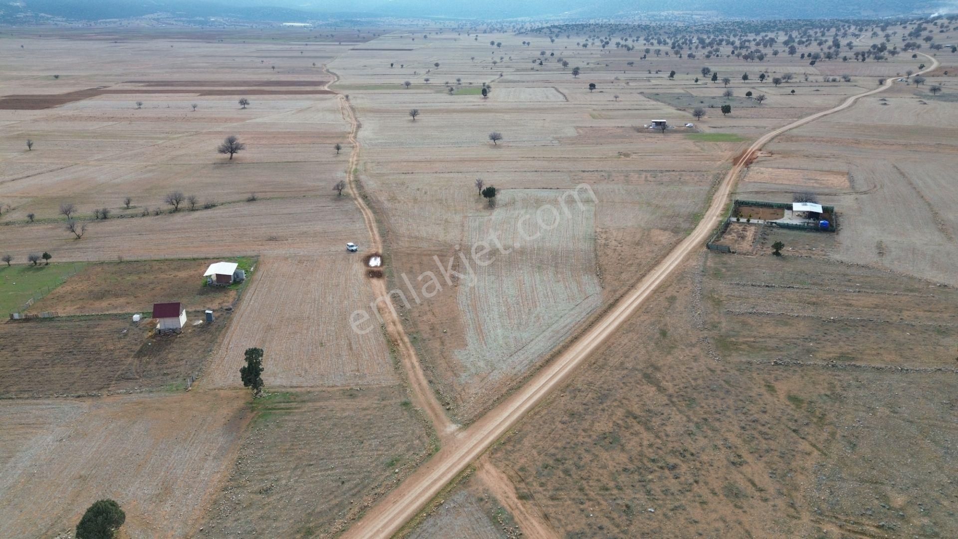 Antalya - Korkuteli Avdan Susuz Mah. Toplam 1.330 M2 Tarla - Görsel 3