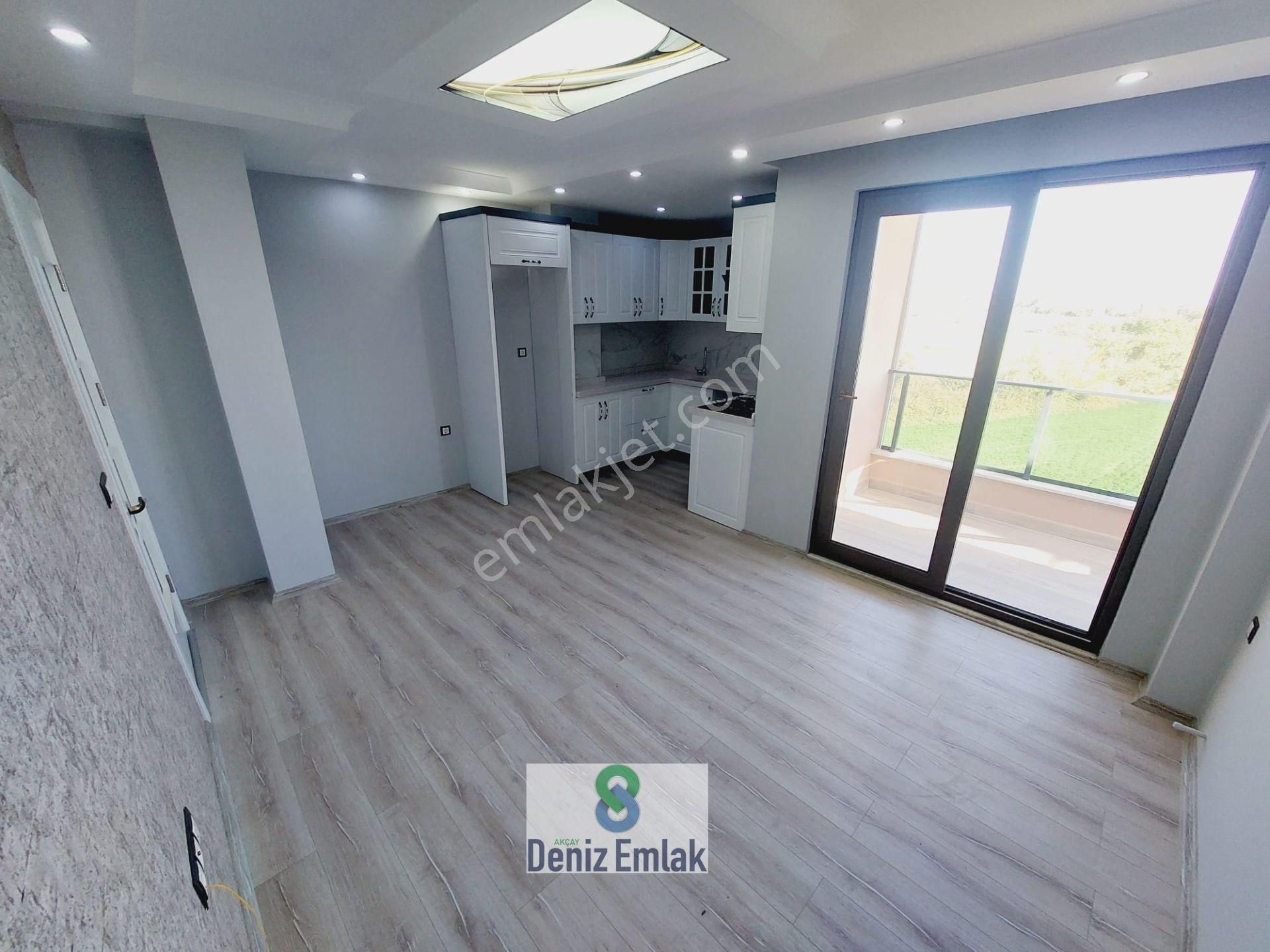 Denizden Akçayda Öncephe Asansörlü Yeni Satılık 3+1 Dublex Daire. - Görsel 2